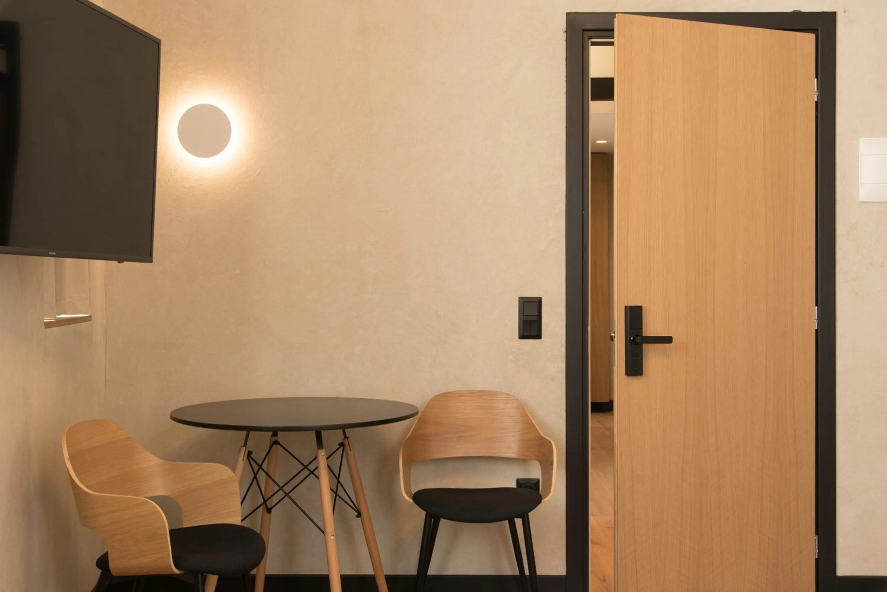 TV and multimedia in AthensOwl