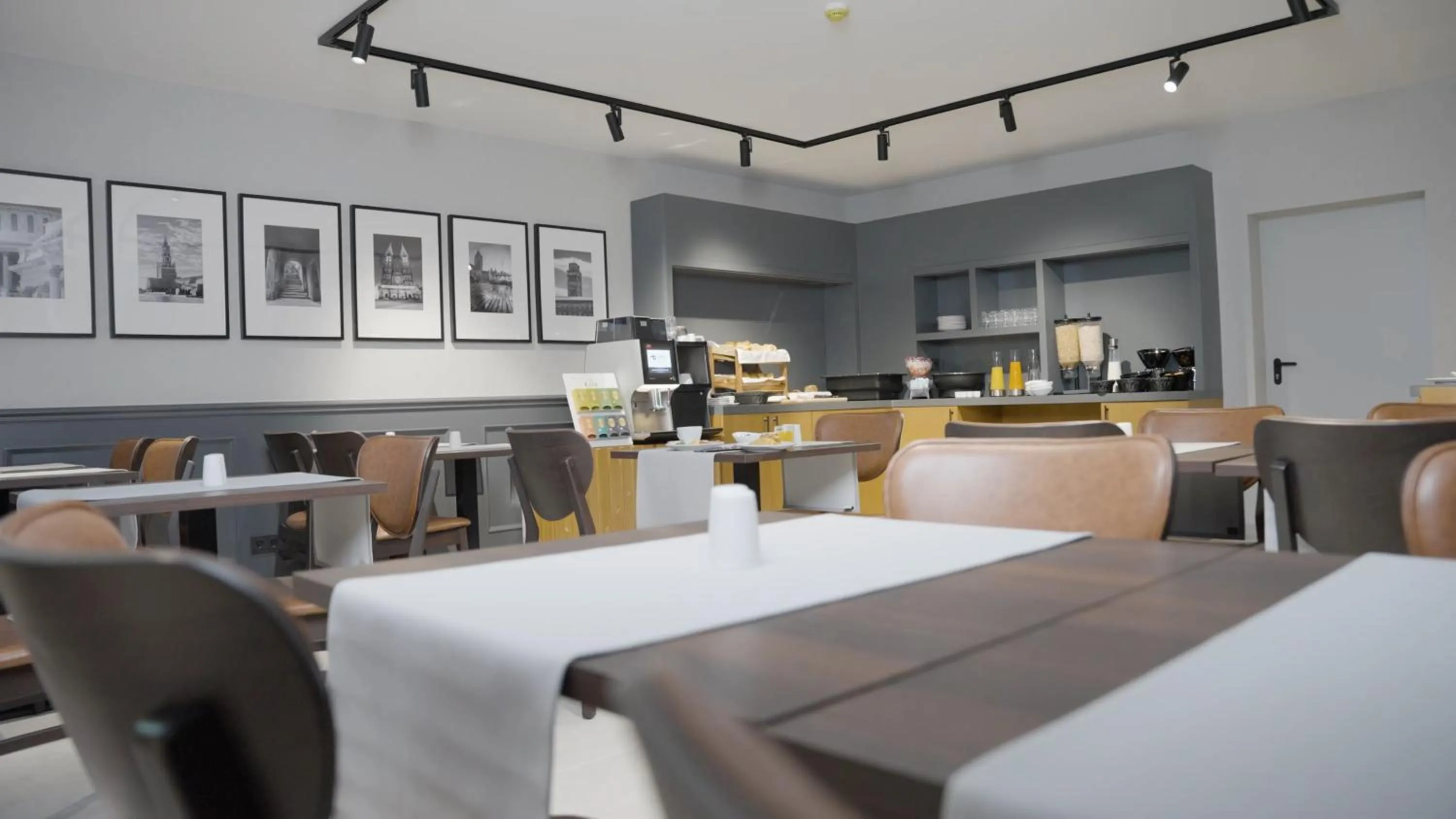 Breakfast in Hotel Busch