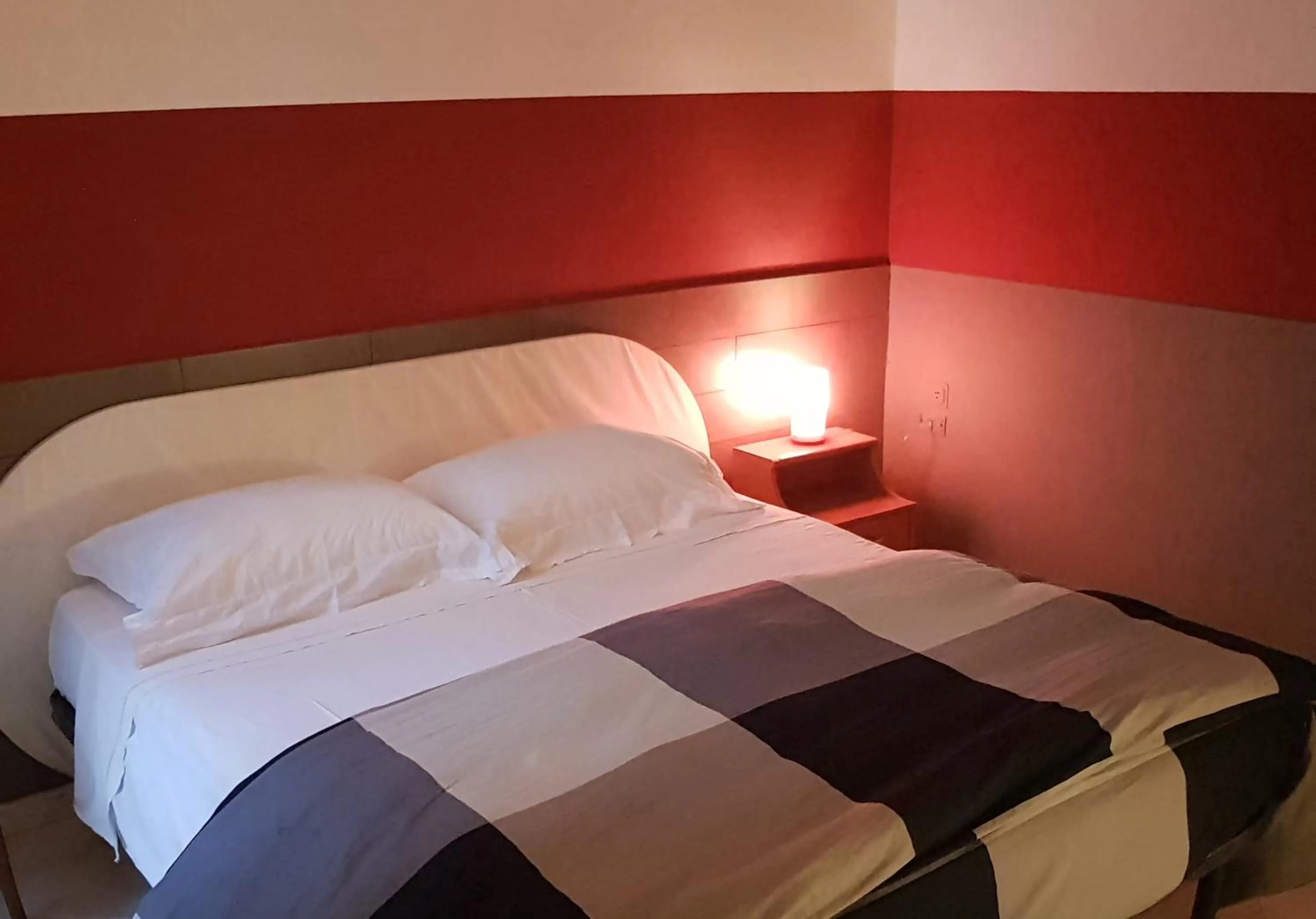 Bed in Dreaming of Naples