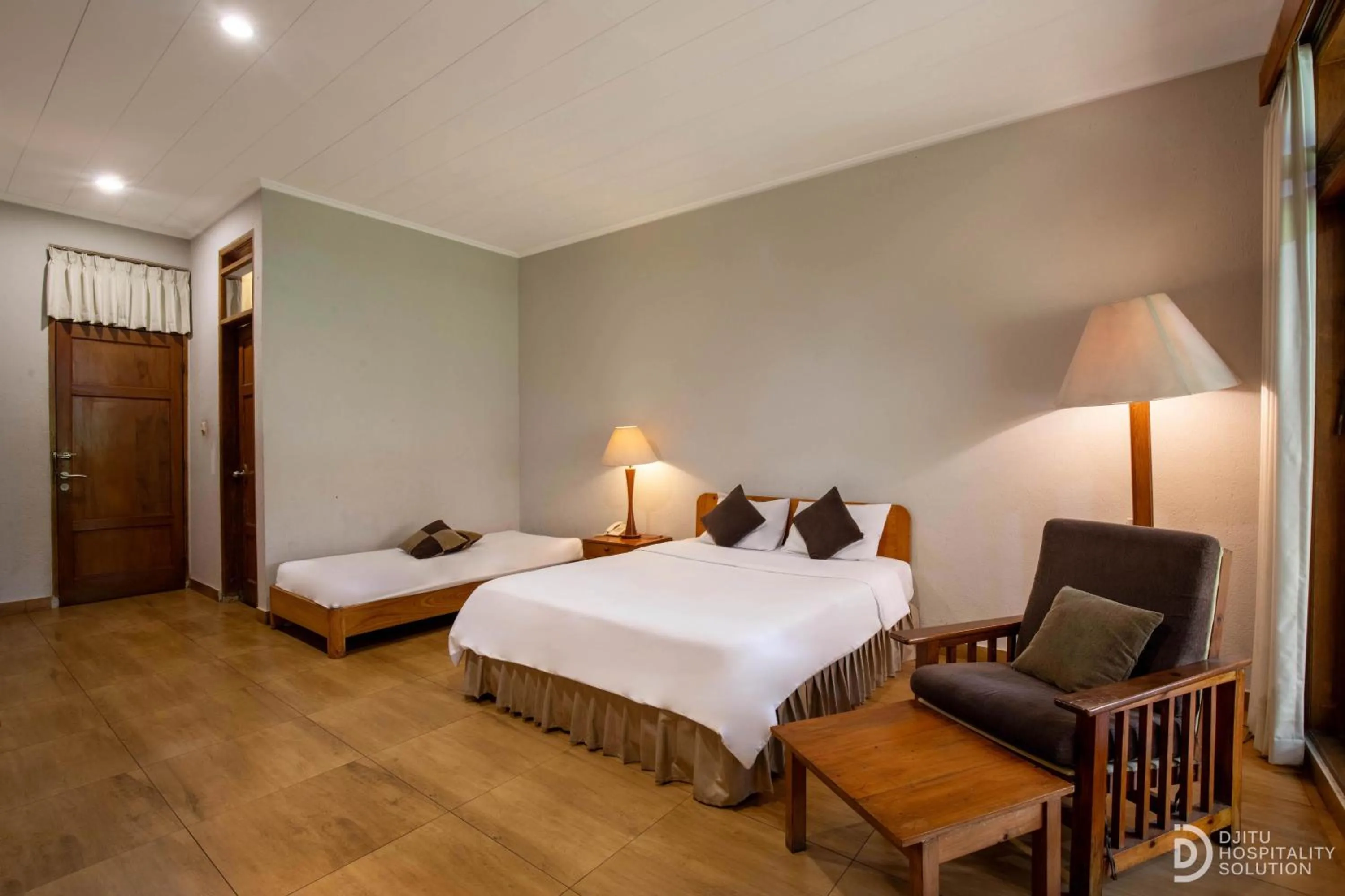 Bed in Hotel Grand Panorama Lembang