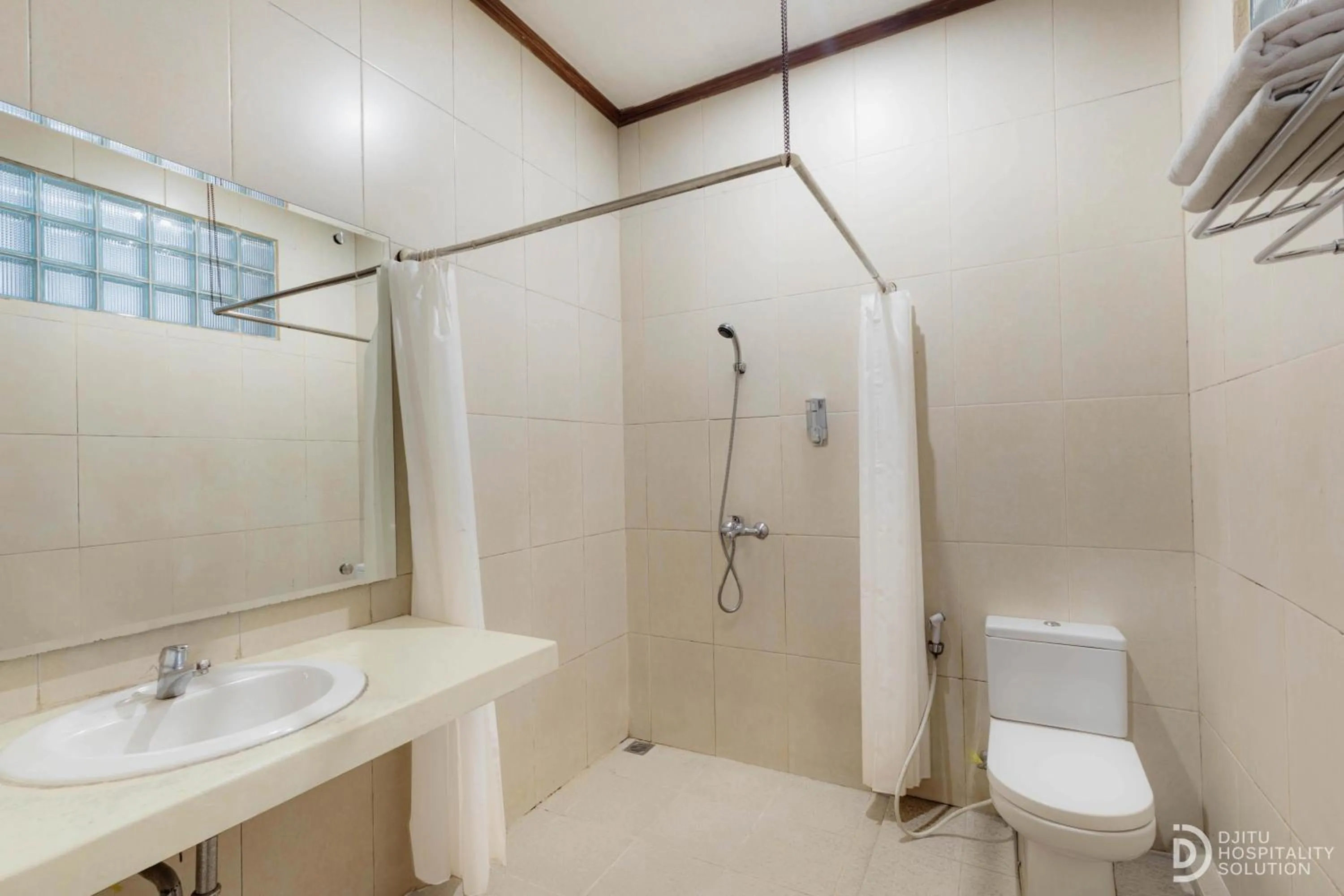 Bathroom in Hotel Grand Panorama Lembang