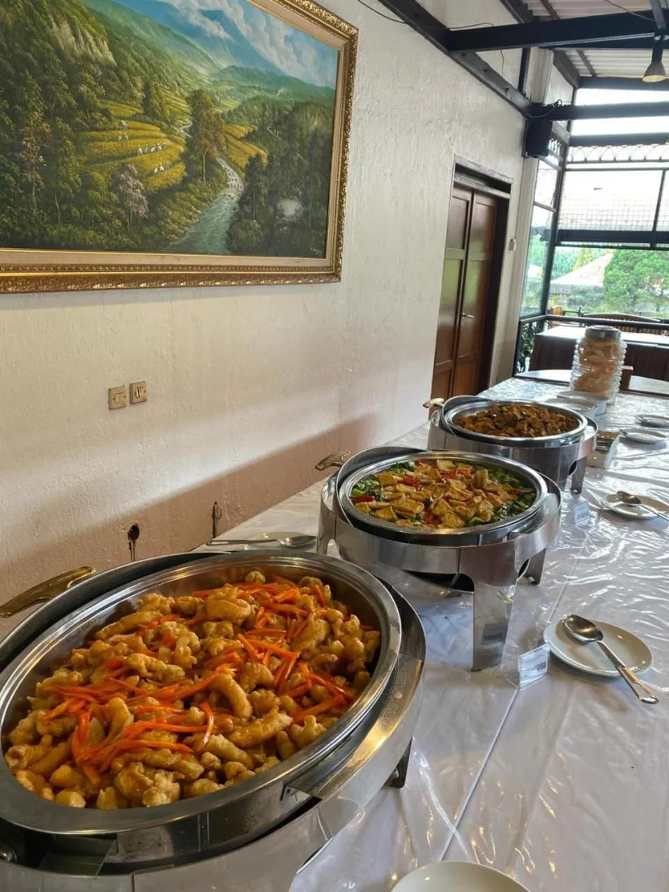 Food and drinks in Hotel Grand Panorama Lembang