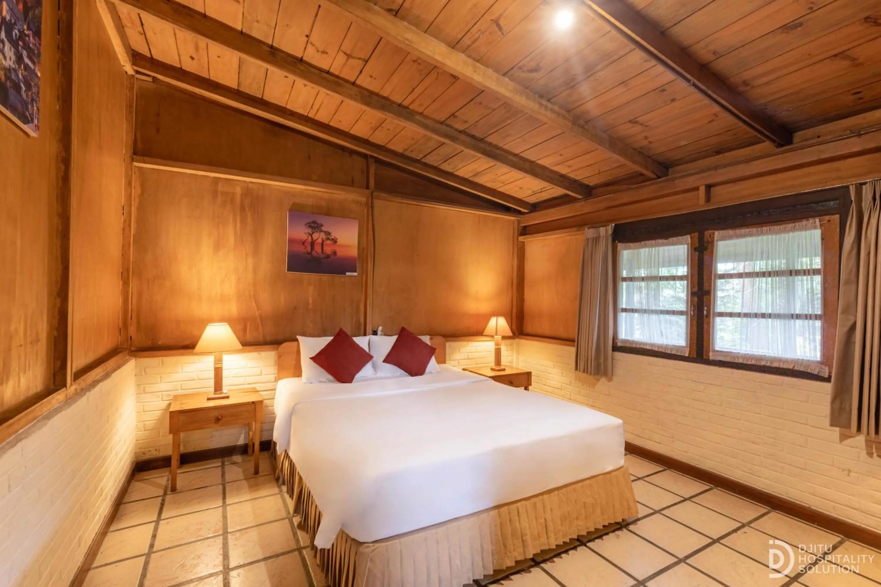 Bed in Hotel Grand Panorama Lembang