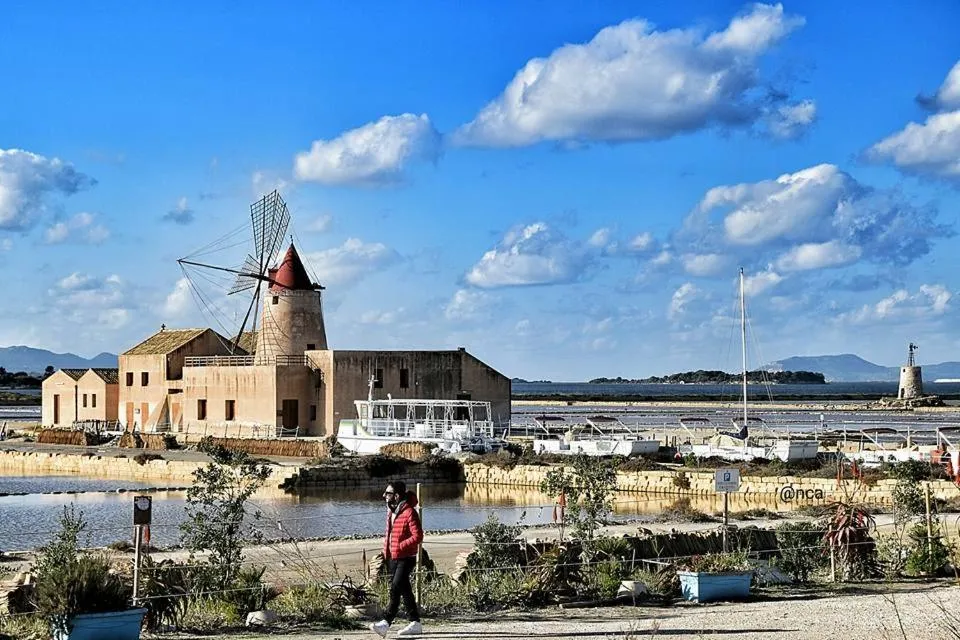 Nearby landmark in Donnaciccinatrapani