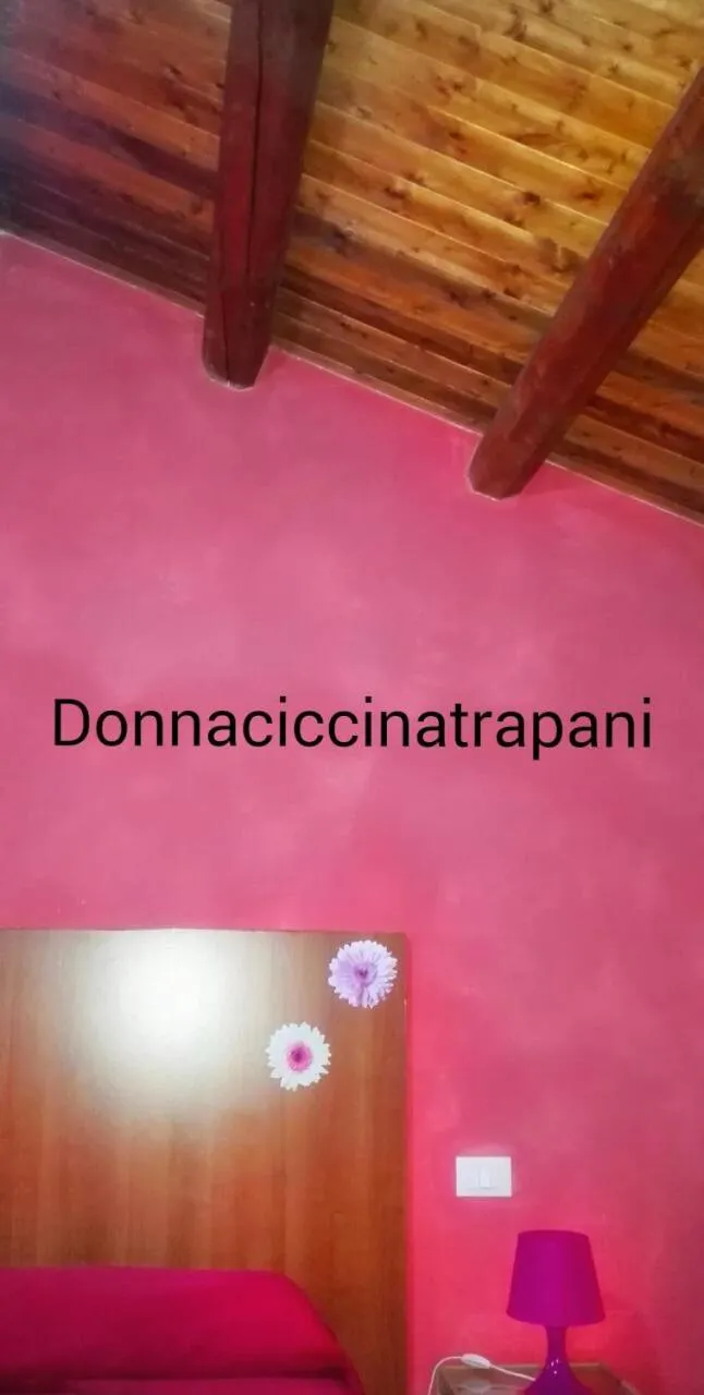 Photo of the whole room in Donnaciccinatrapani