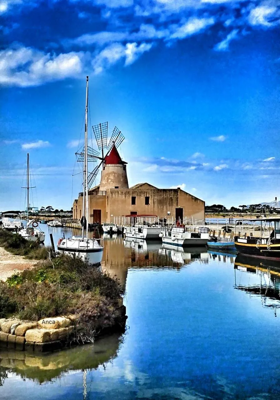 Nearby landmark in Donnaciccinatrapani