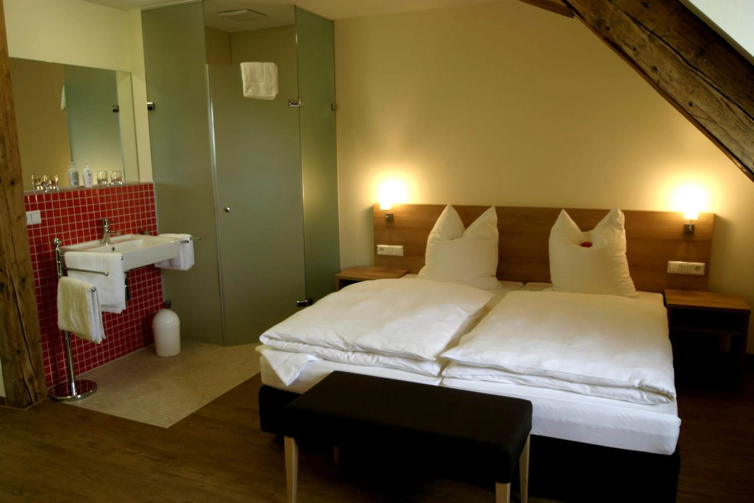 Photo of the whole room, Bed in Landhaus Rössle