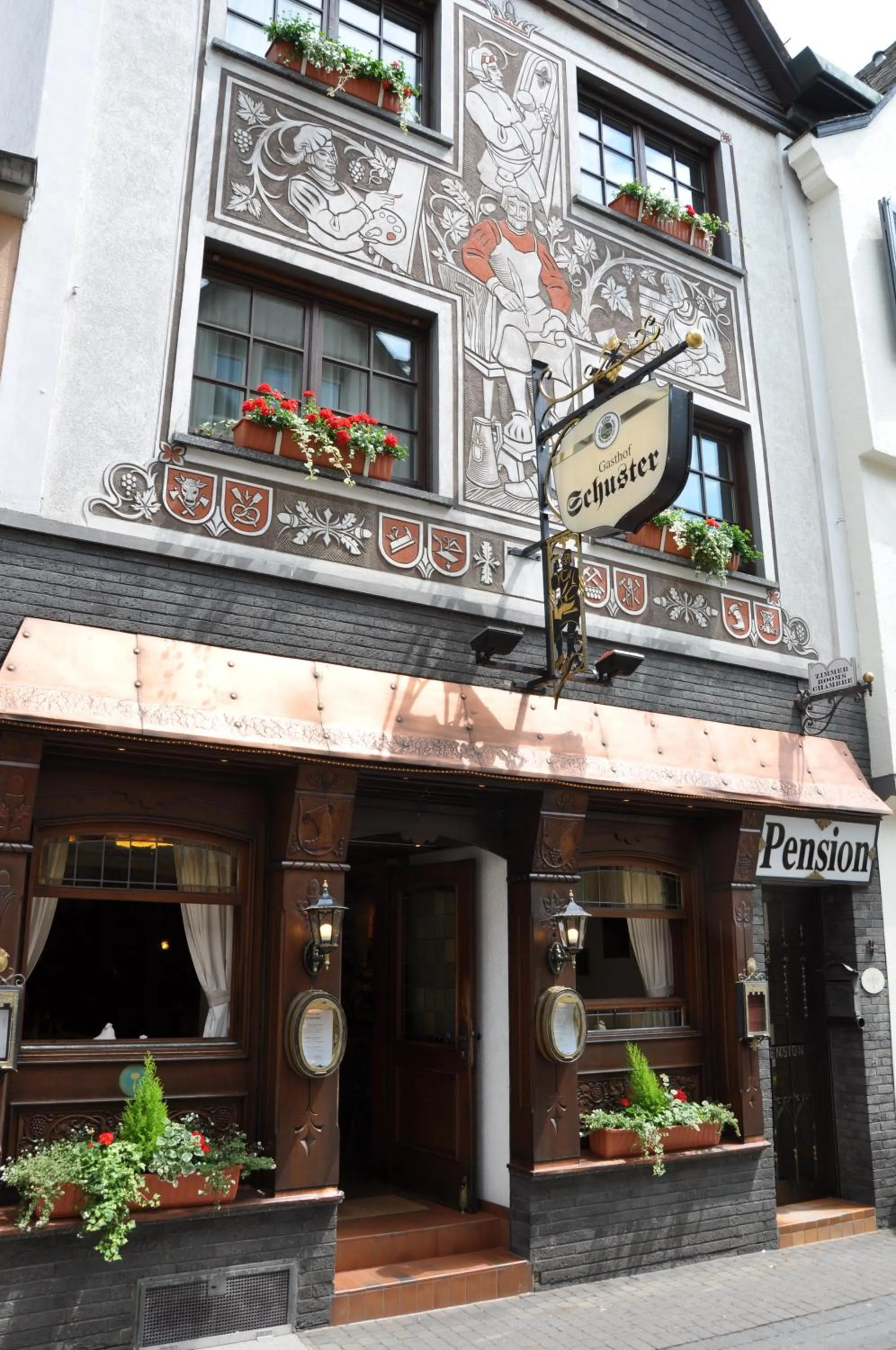 Facade/entrance in Hotel Gasthof Schuster und Gästehaus