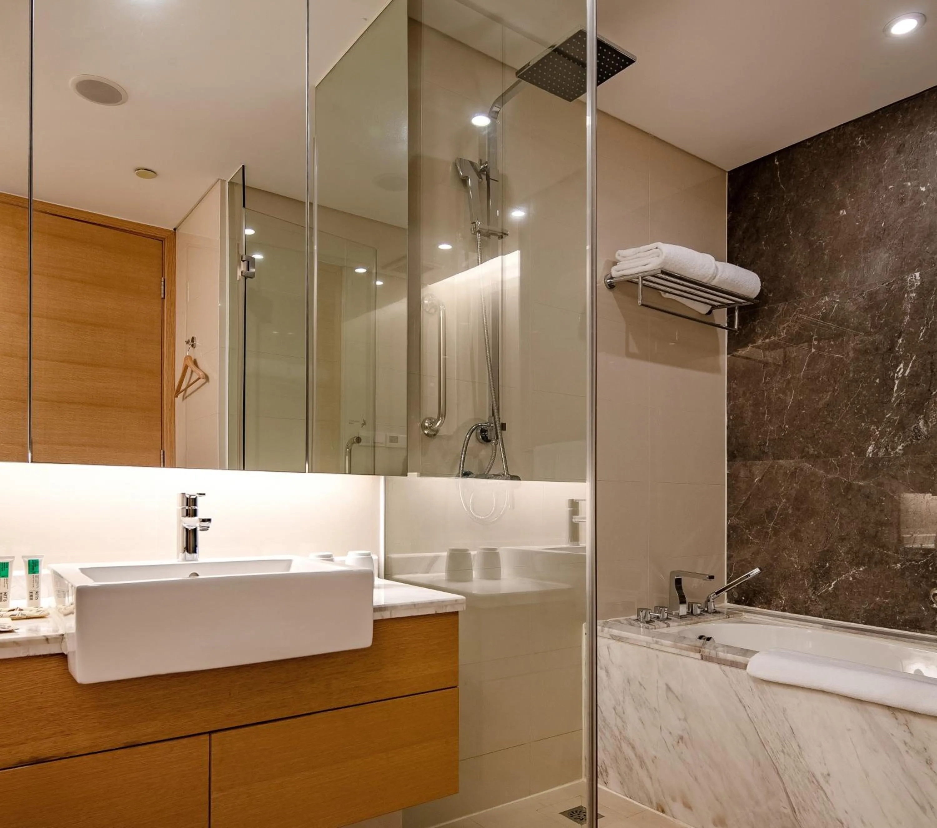 Shama Heda Serviced Apartment