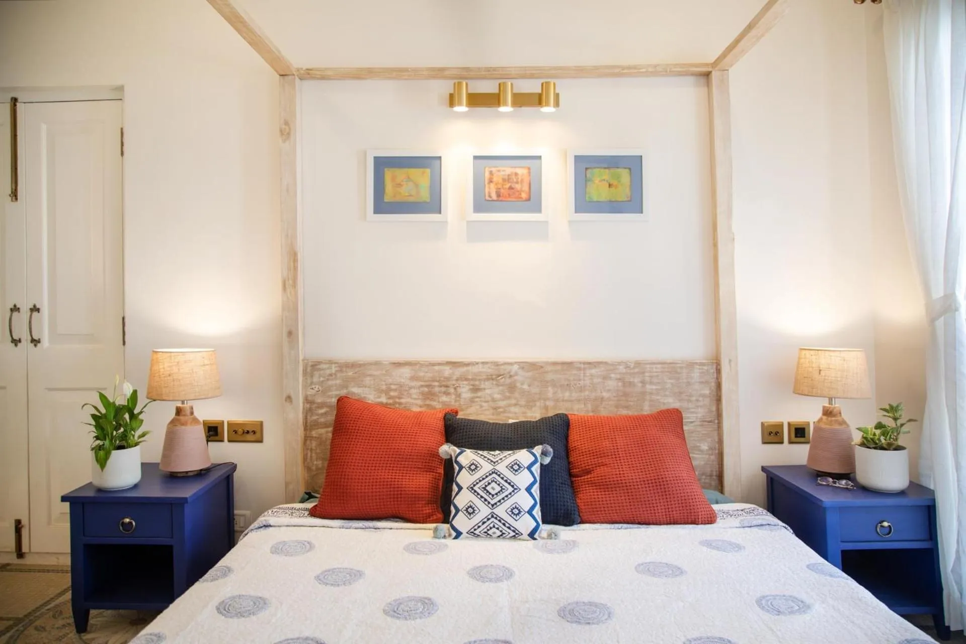 Bed in LohonoStays Colina Villa A