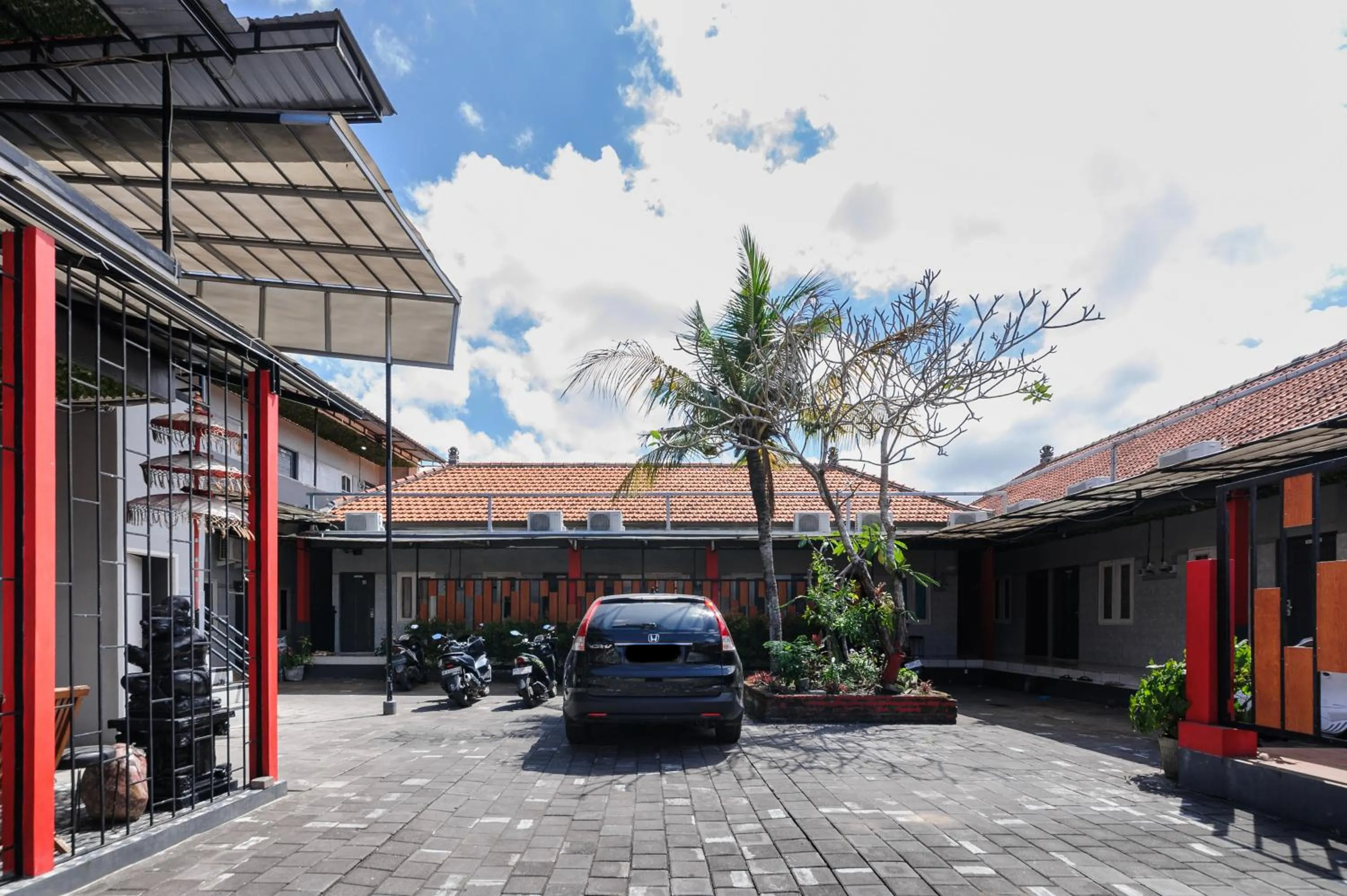 Parking in Urbanview Ava Guest House Goa Gong