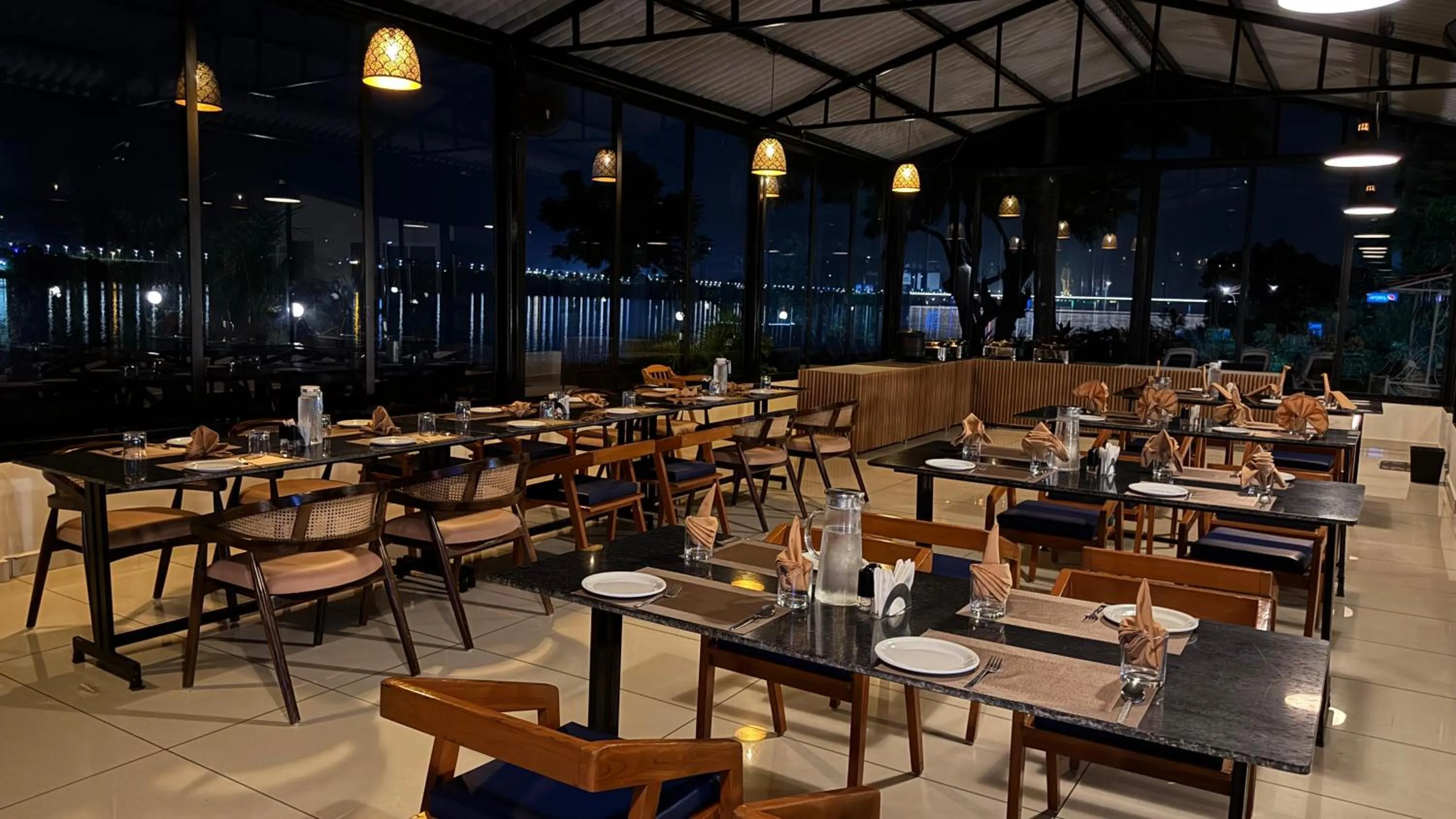 Restaurant/places to eat in RiverView Tent Resort