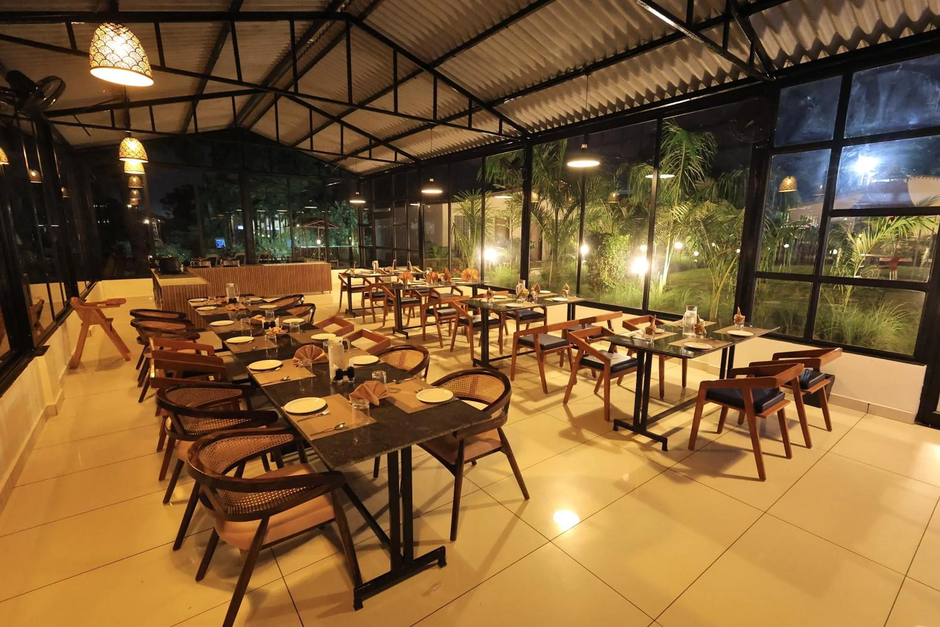 Restaurant/places to eat in RiverView Tent Resort
