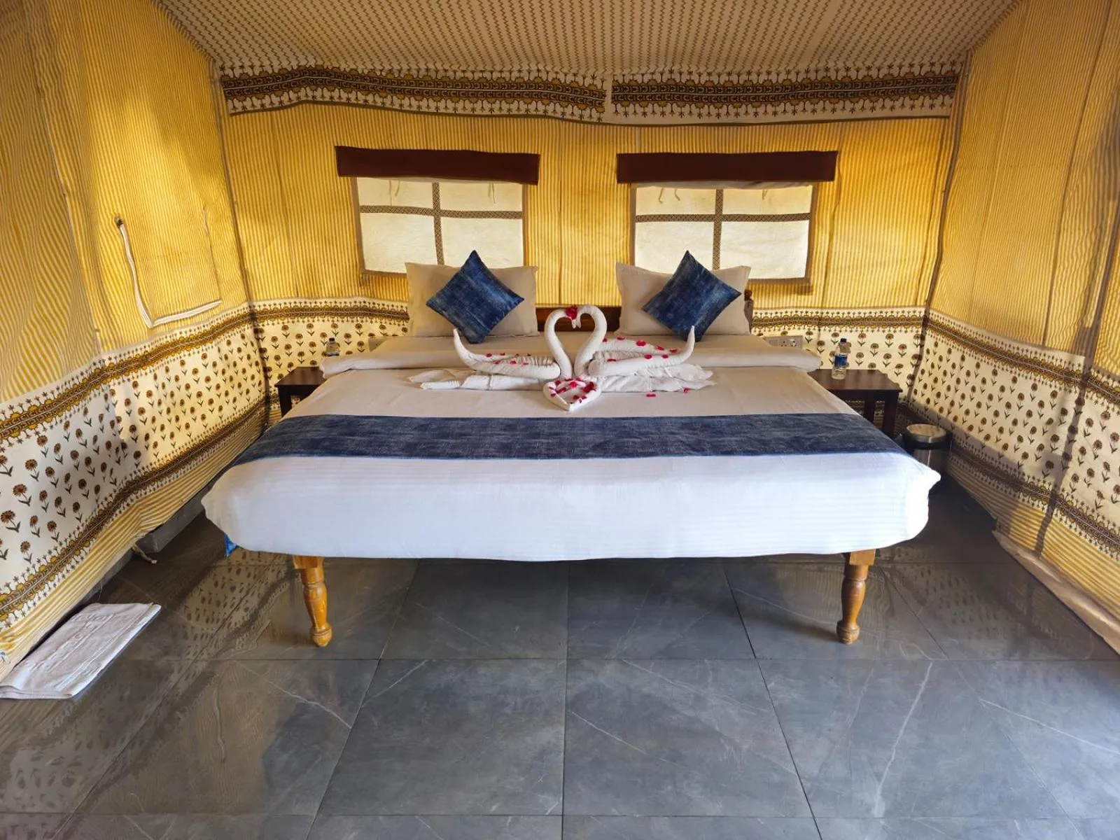 Bed in RiverView Tent Resort