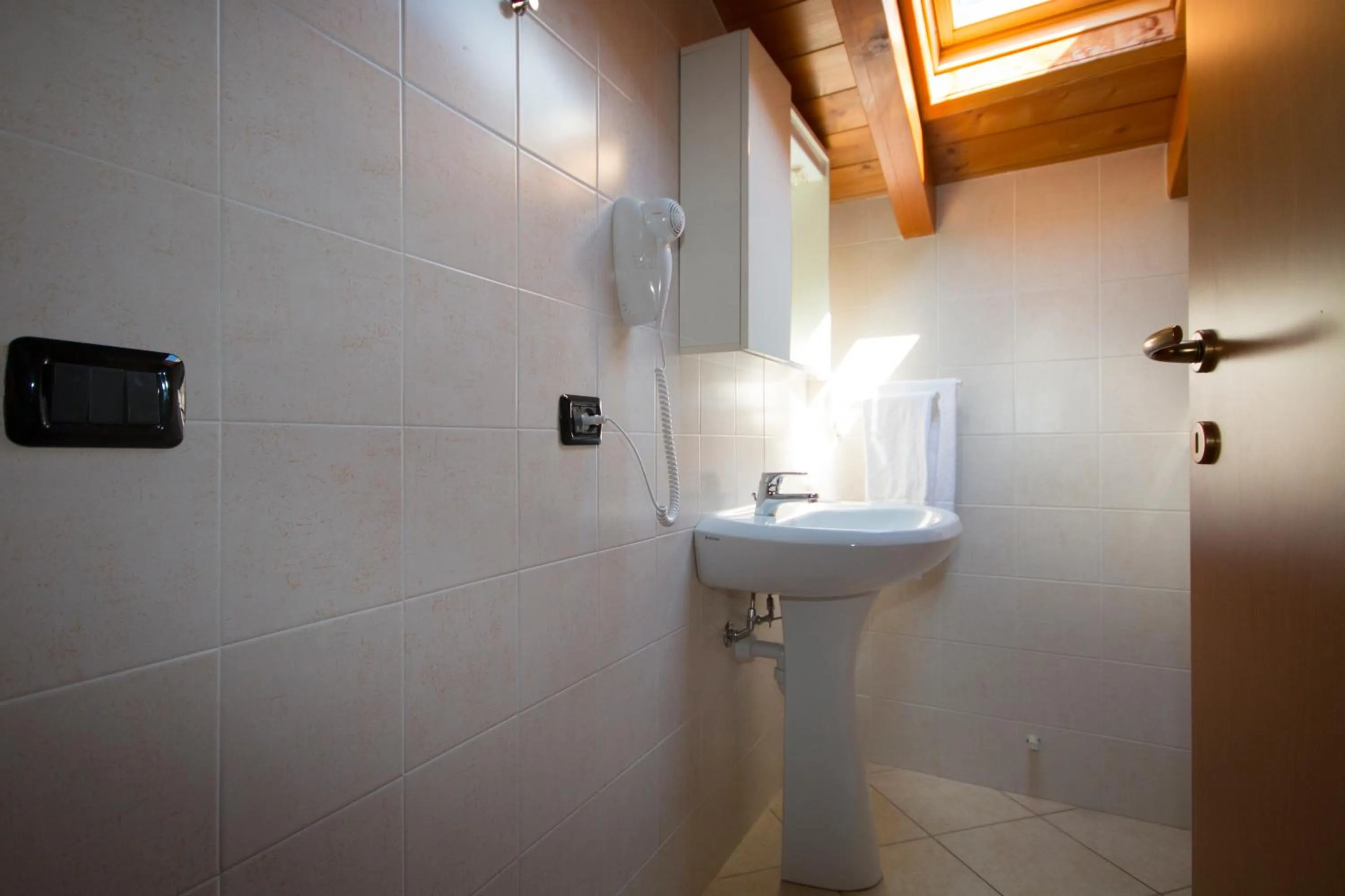 Bathroom in Lakeside Holiday Resort