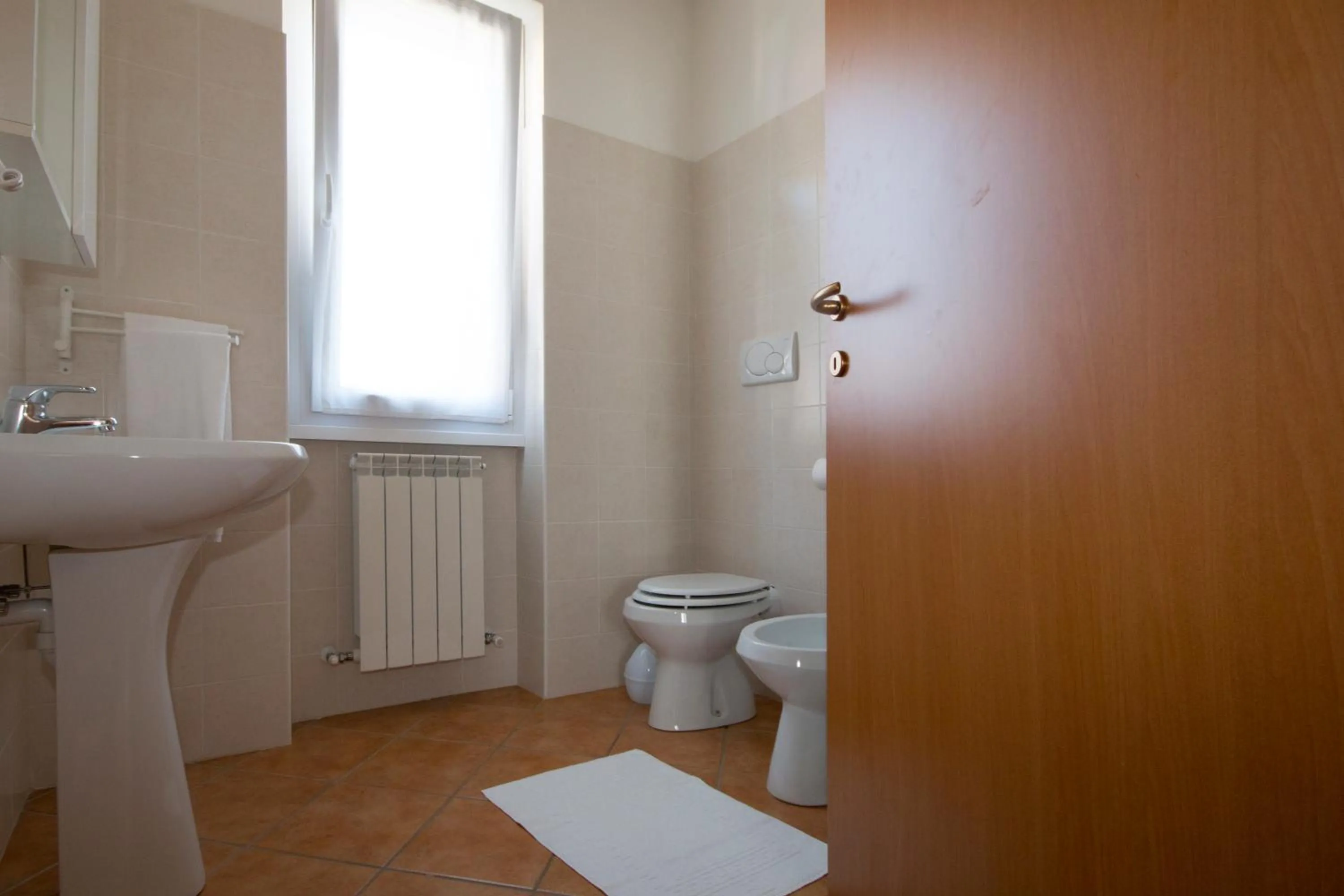 Shower in Lakeside Holiday Resort