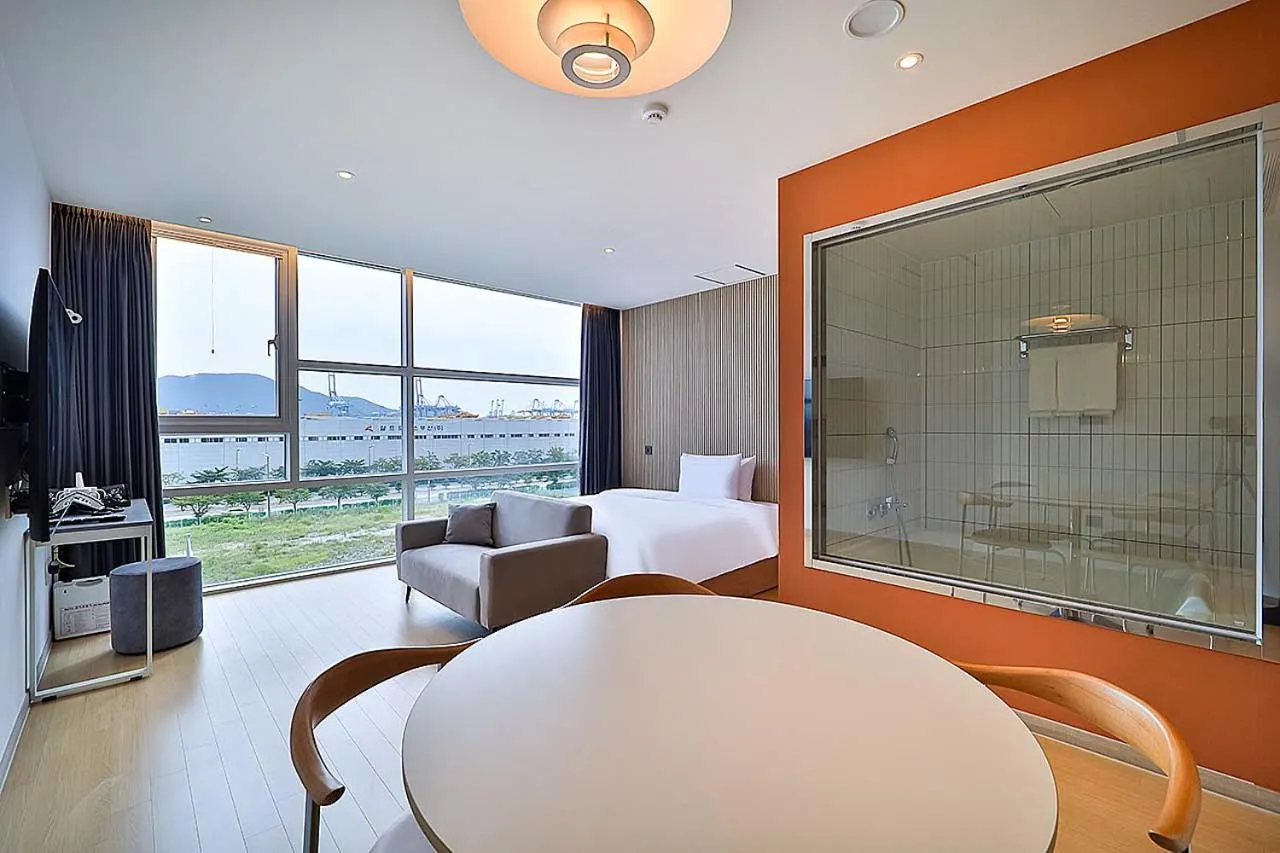 Browndot Signature Hotel