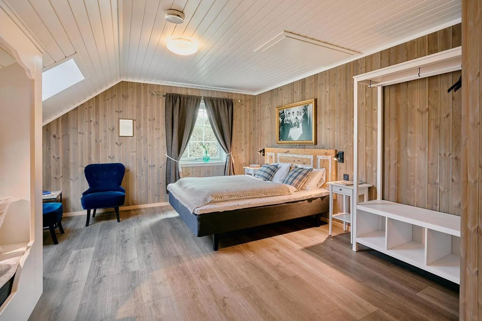 Bedroom, Bed in Visnes Hotel Stryn