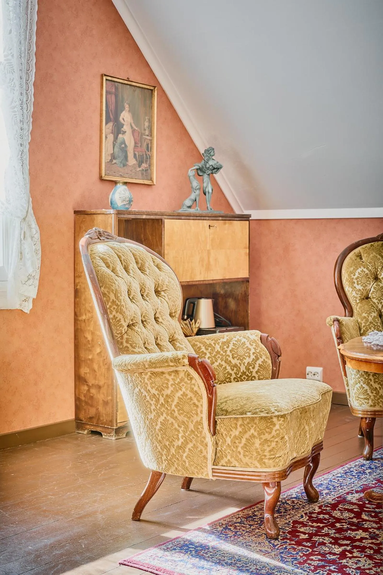 Seating area in Visnes Hotel Stryn