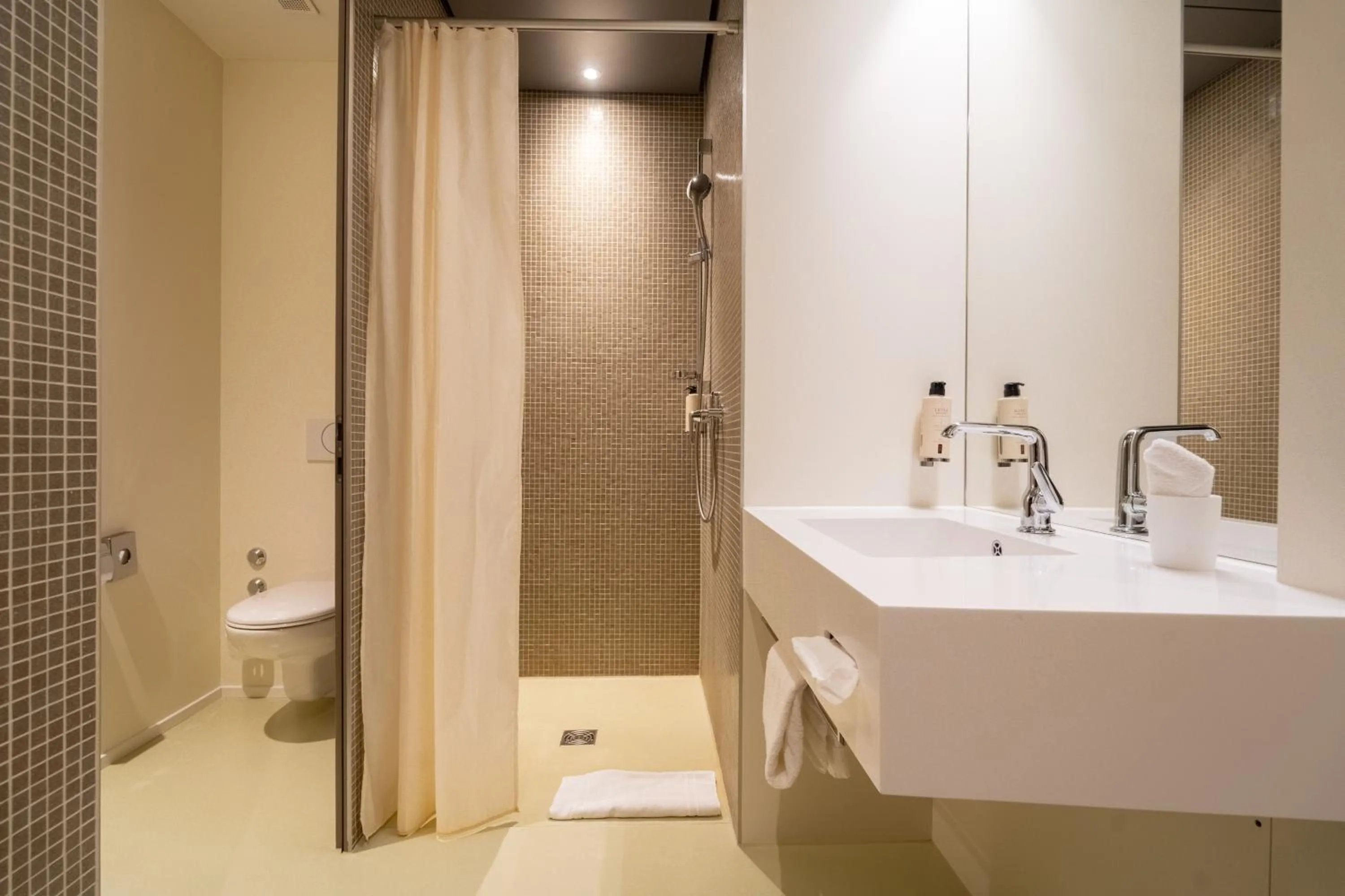 Bathroom in Trafo Hotel Baden