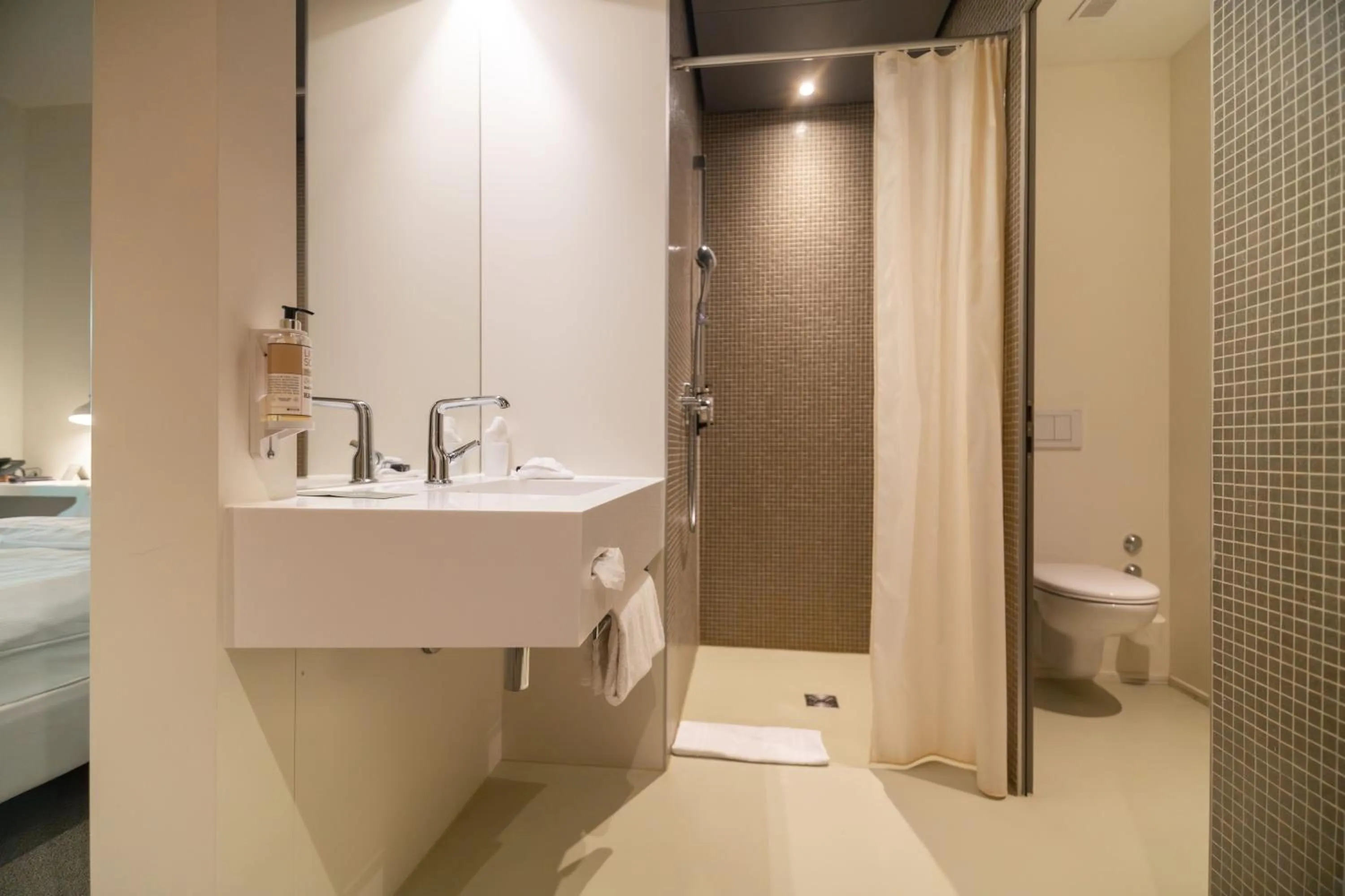 Bathroom in Trafo Hotel Baden