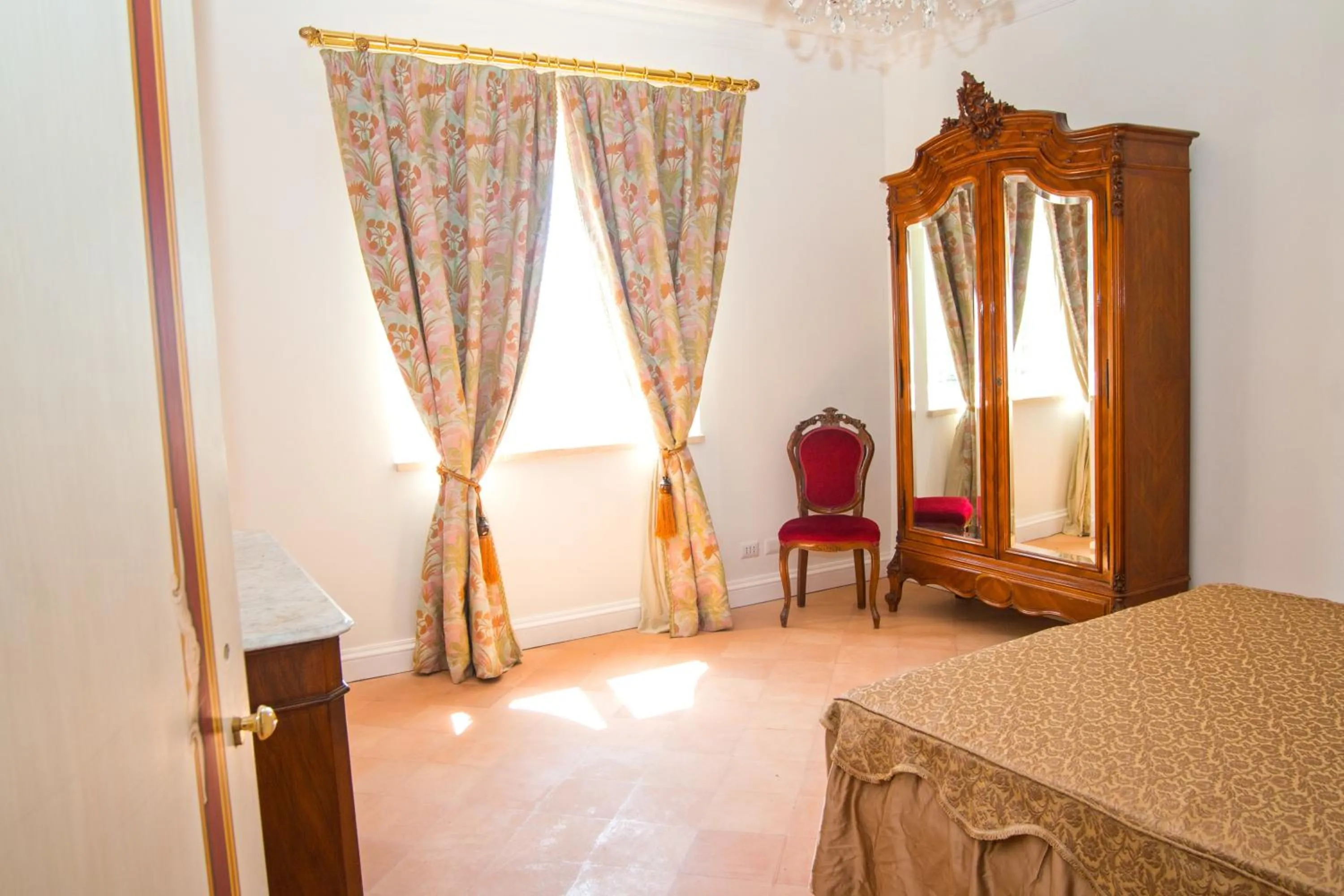 Bed in Villa Strampelli