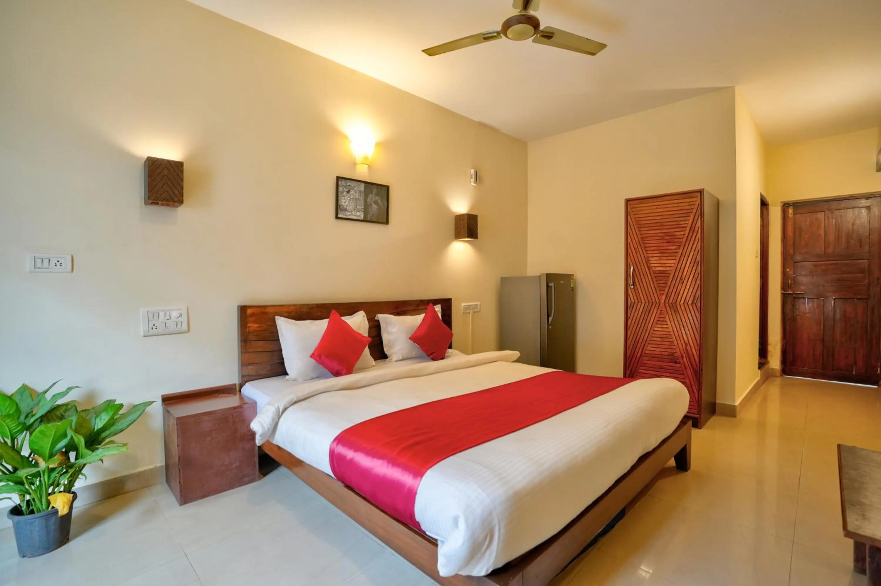 Bedroom, Bed in Hotel Salty Waves Baga