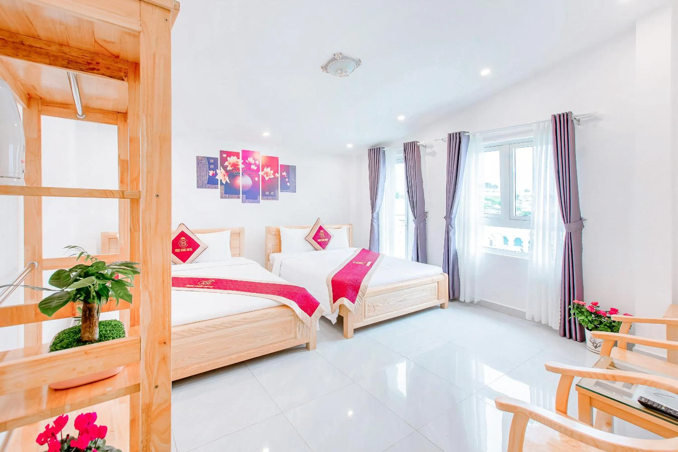 Photo of the whole room, Bed in Ngọc Sang 3 Hotel