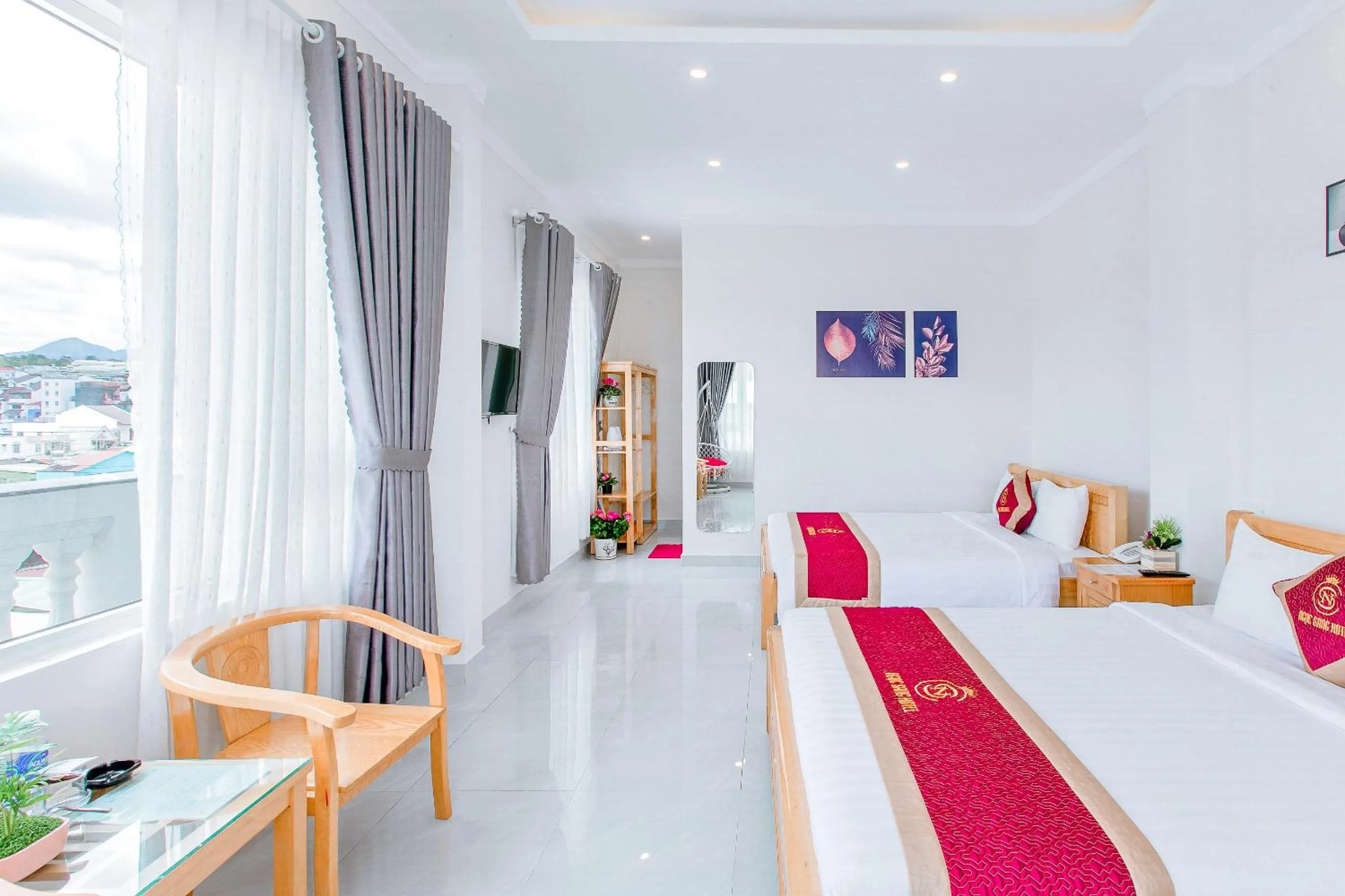 TV and multimedia, Bed in Ngọc Sang 3 Hotel