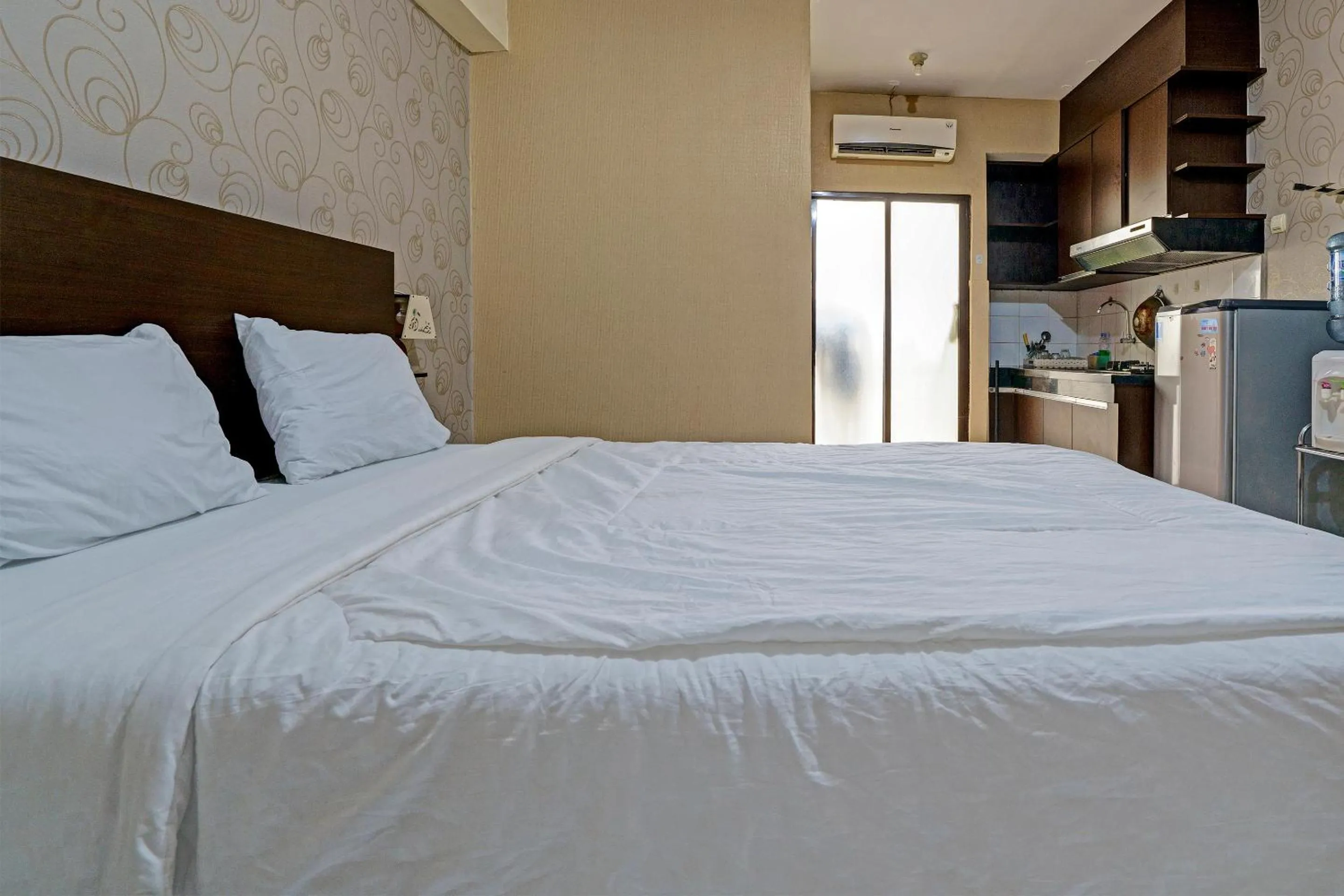 Bedroom, Bed in OYO Life 92718 Apartement Gateway Cicadas