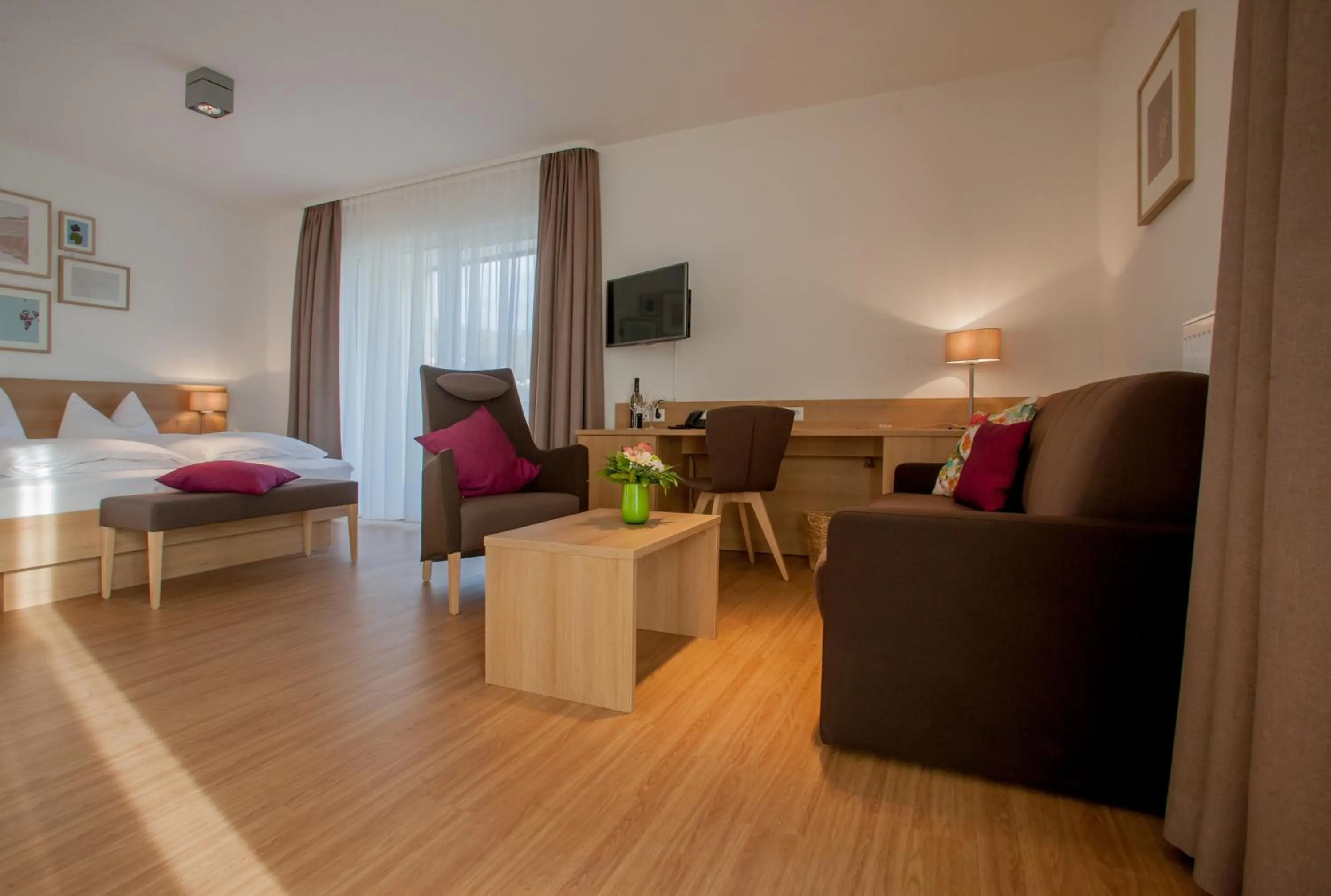 Day, Bed in Pflugwirts Hotel und Gasthaus