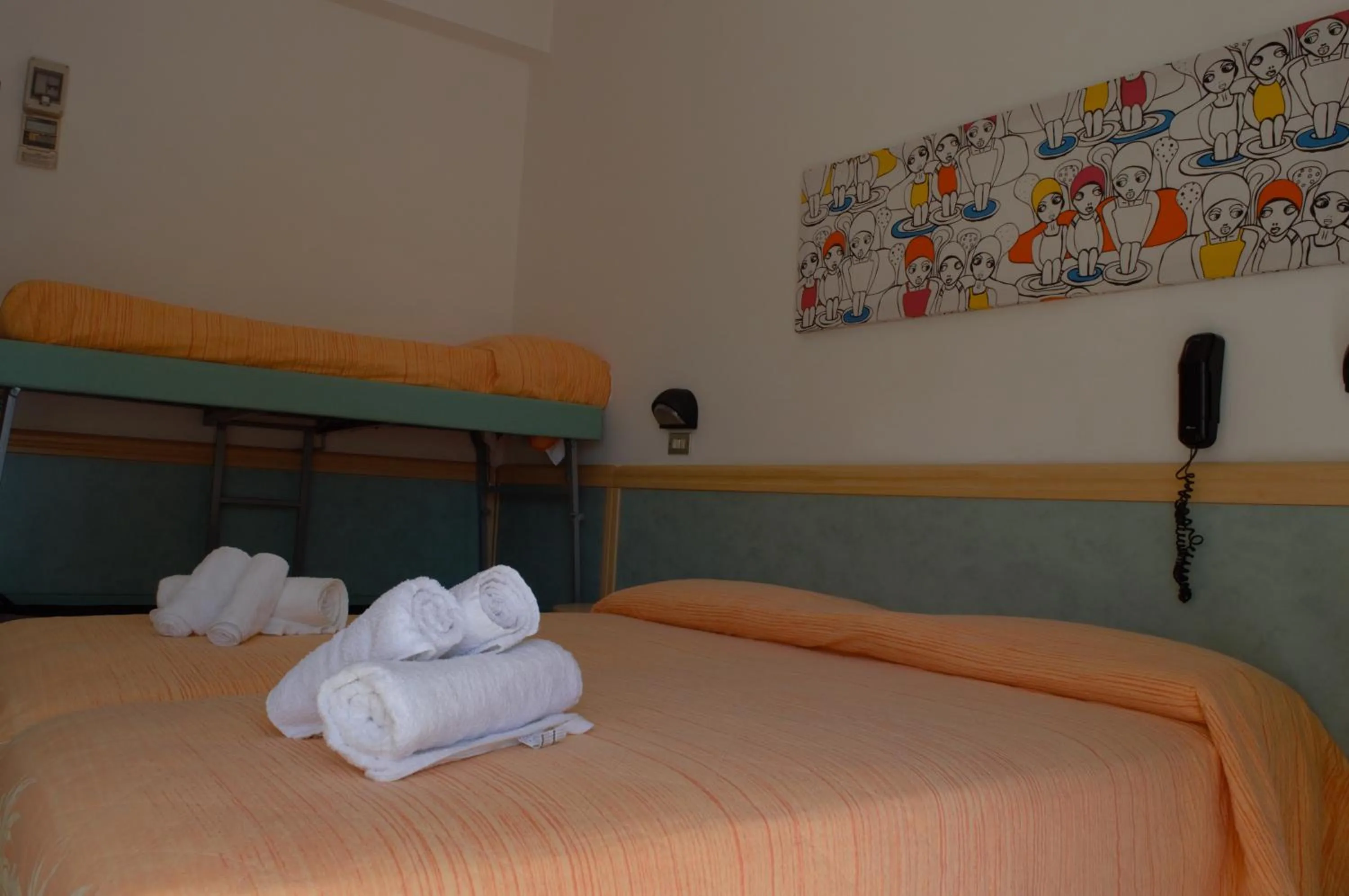 Bedroom, Bed in Hotel Lux