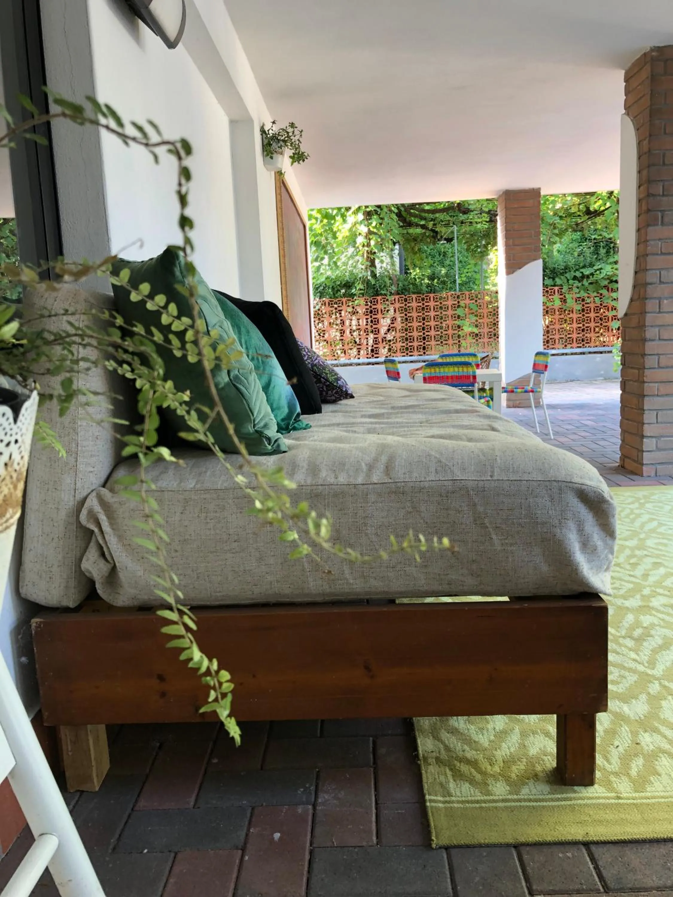 Garden, Bed in Hotel Lux