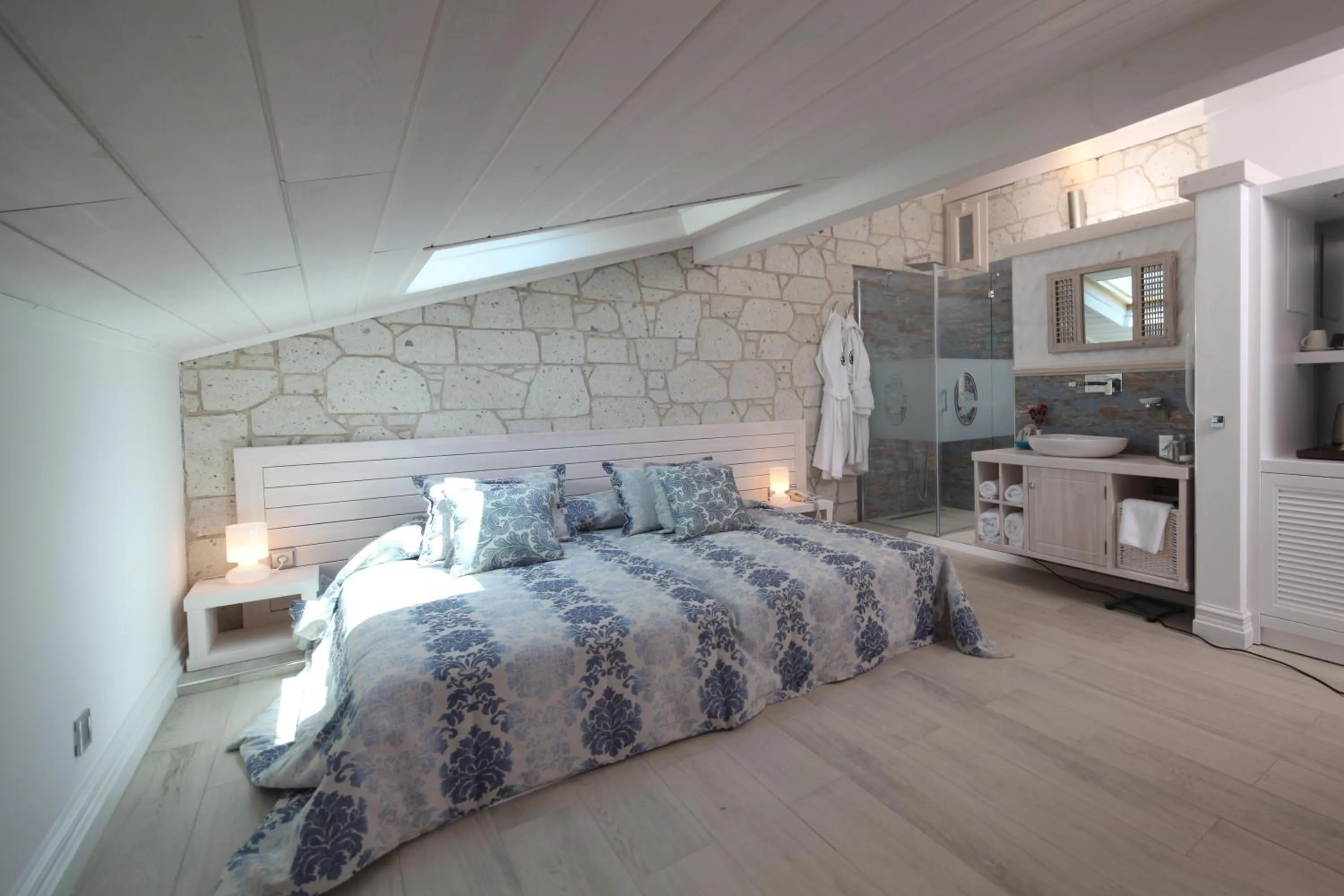 Photo of the whole room, Bed in Cella Hotel & SPA Ephesus