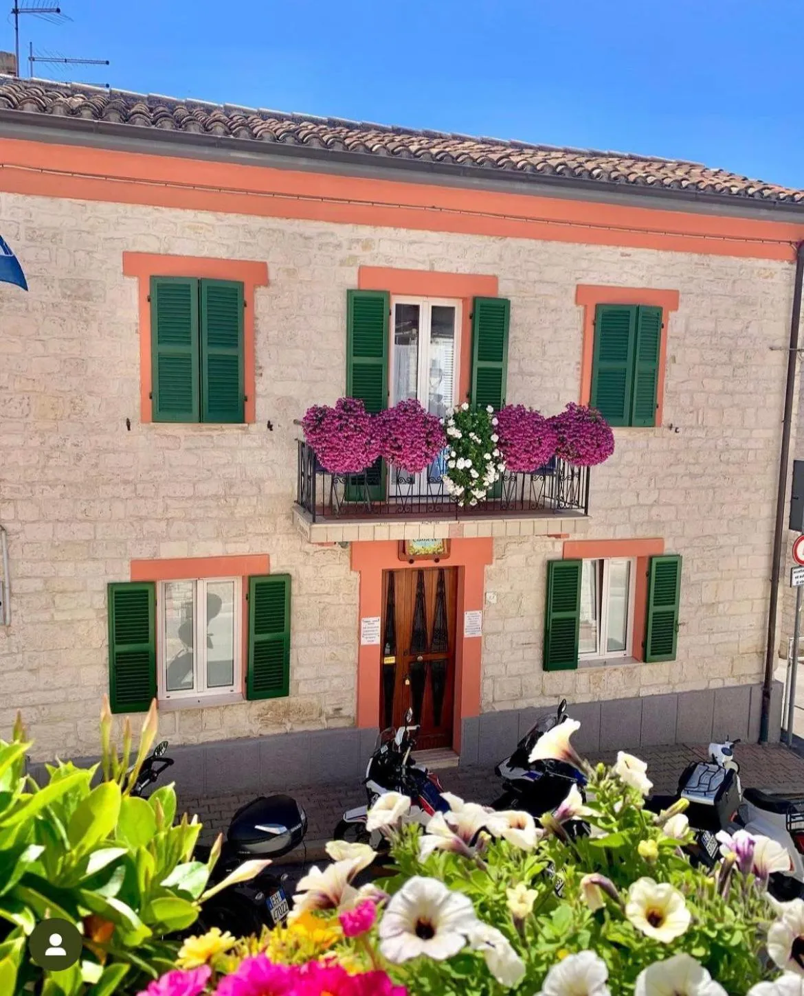 Property building in Hotel "Il Parco" B&B Sirolo