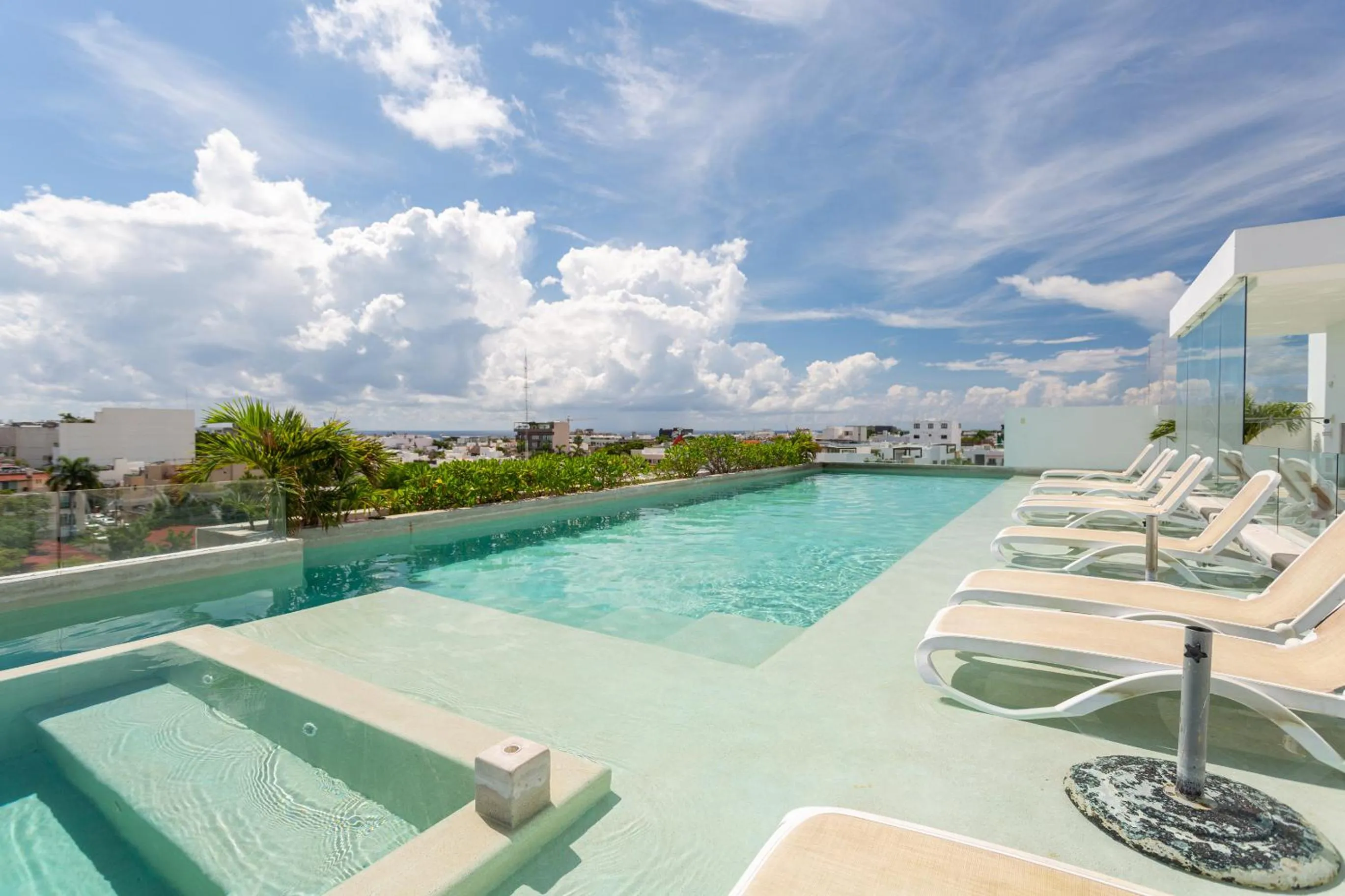 Swimming Pool in Anah Luxury Condos