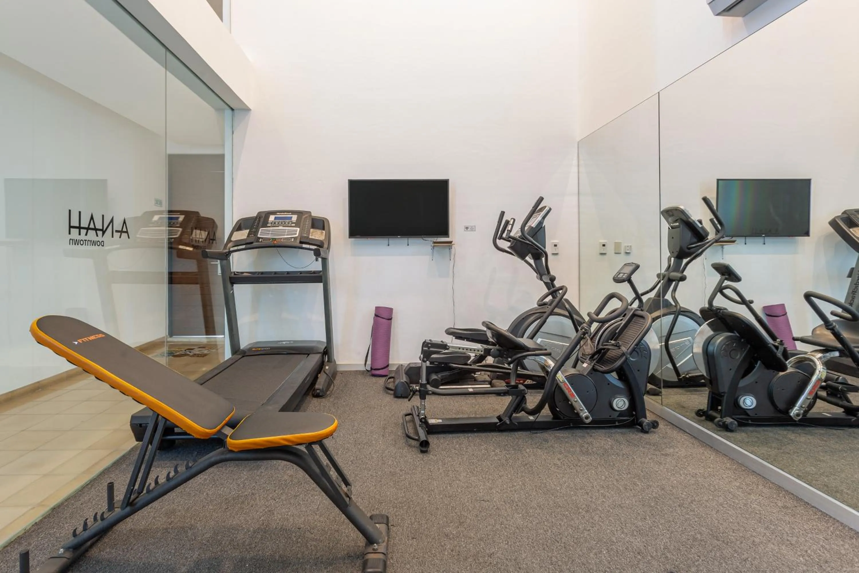Fitness Center/Facilities in Anah Luxury Condos