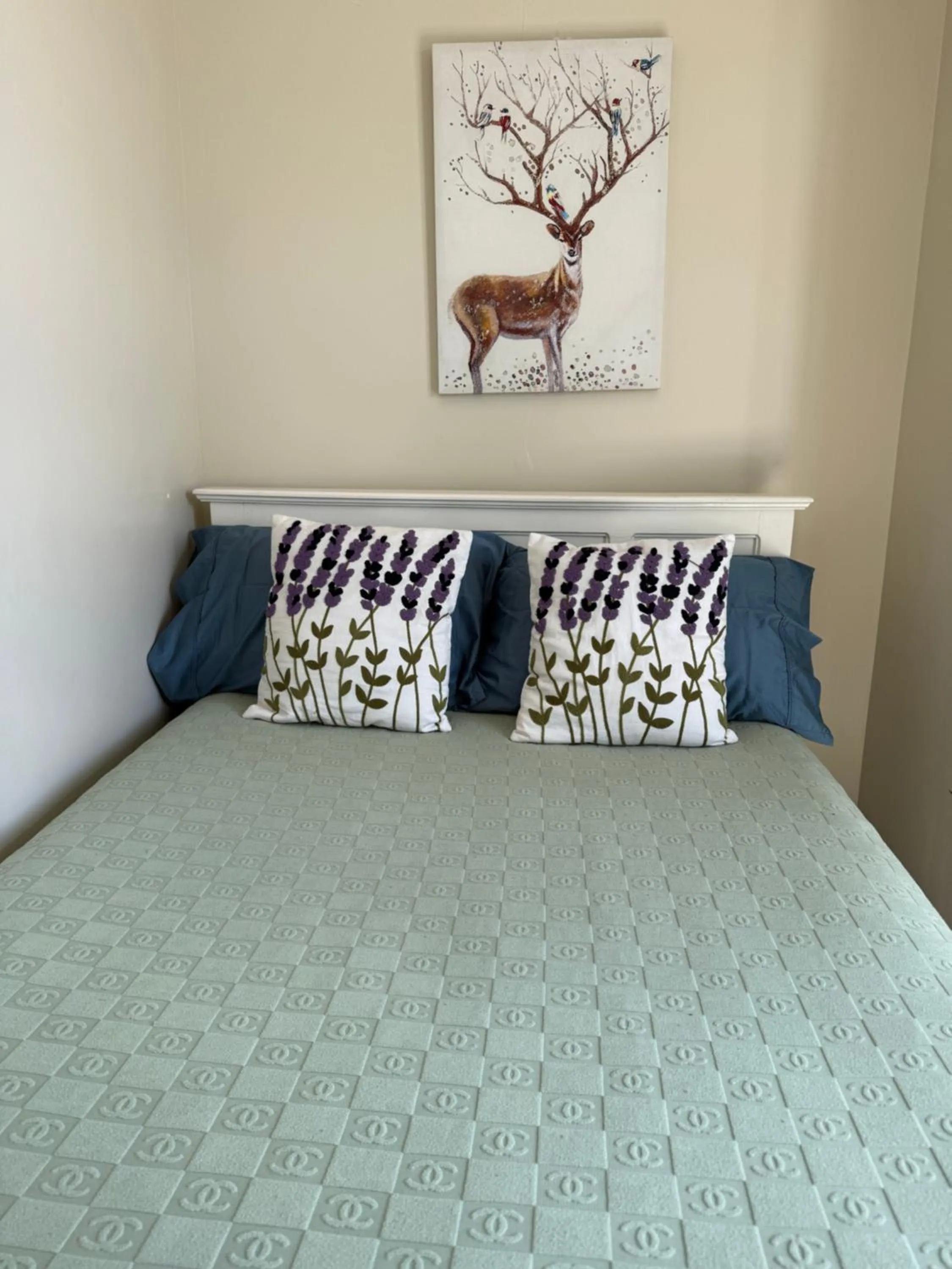 Bed in The Verdin at Maple Grove