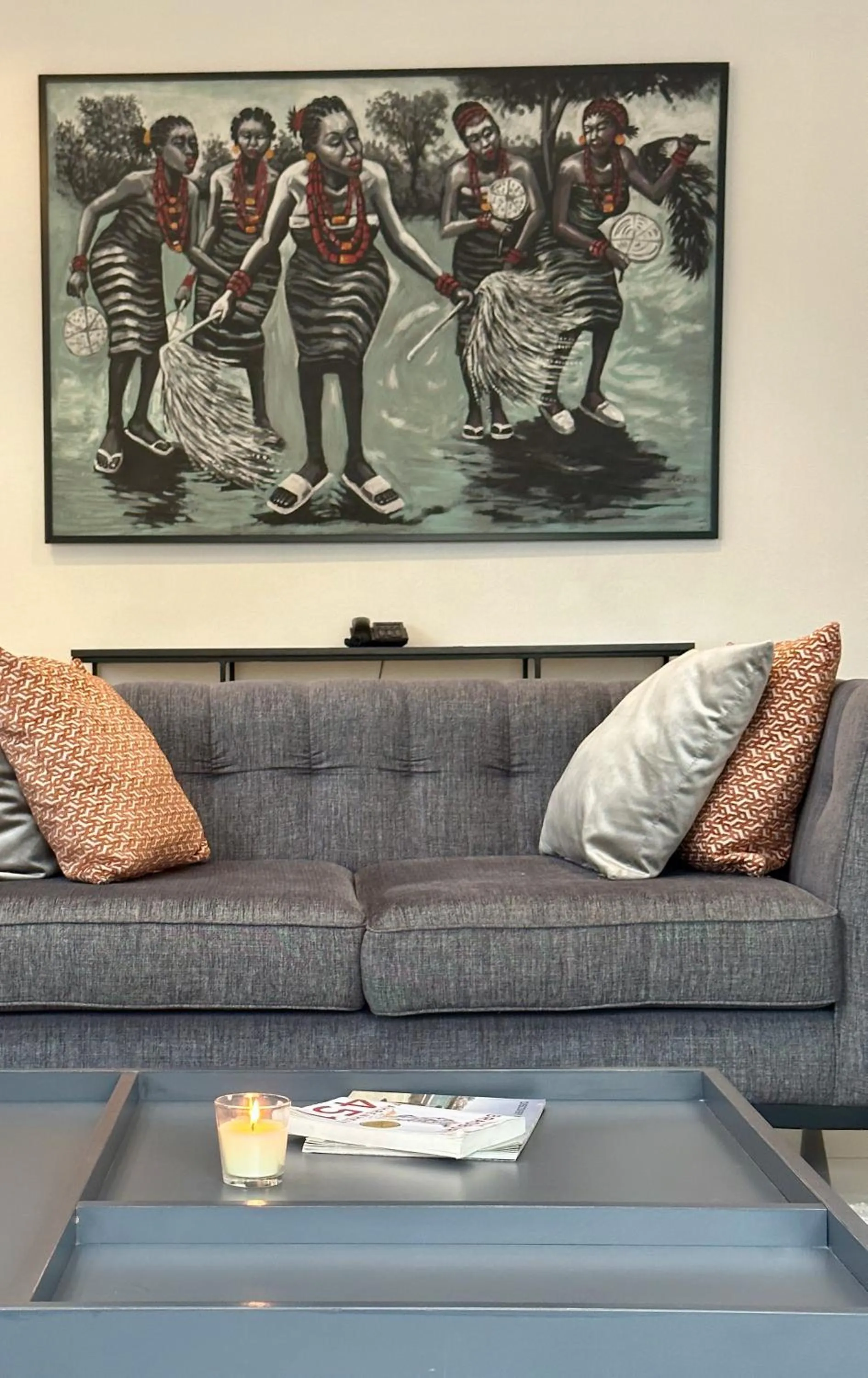 Communal lounge/ TV room in Guided Hospitality - Luxury Accommodations