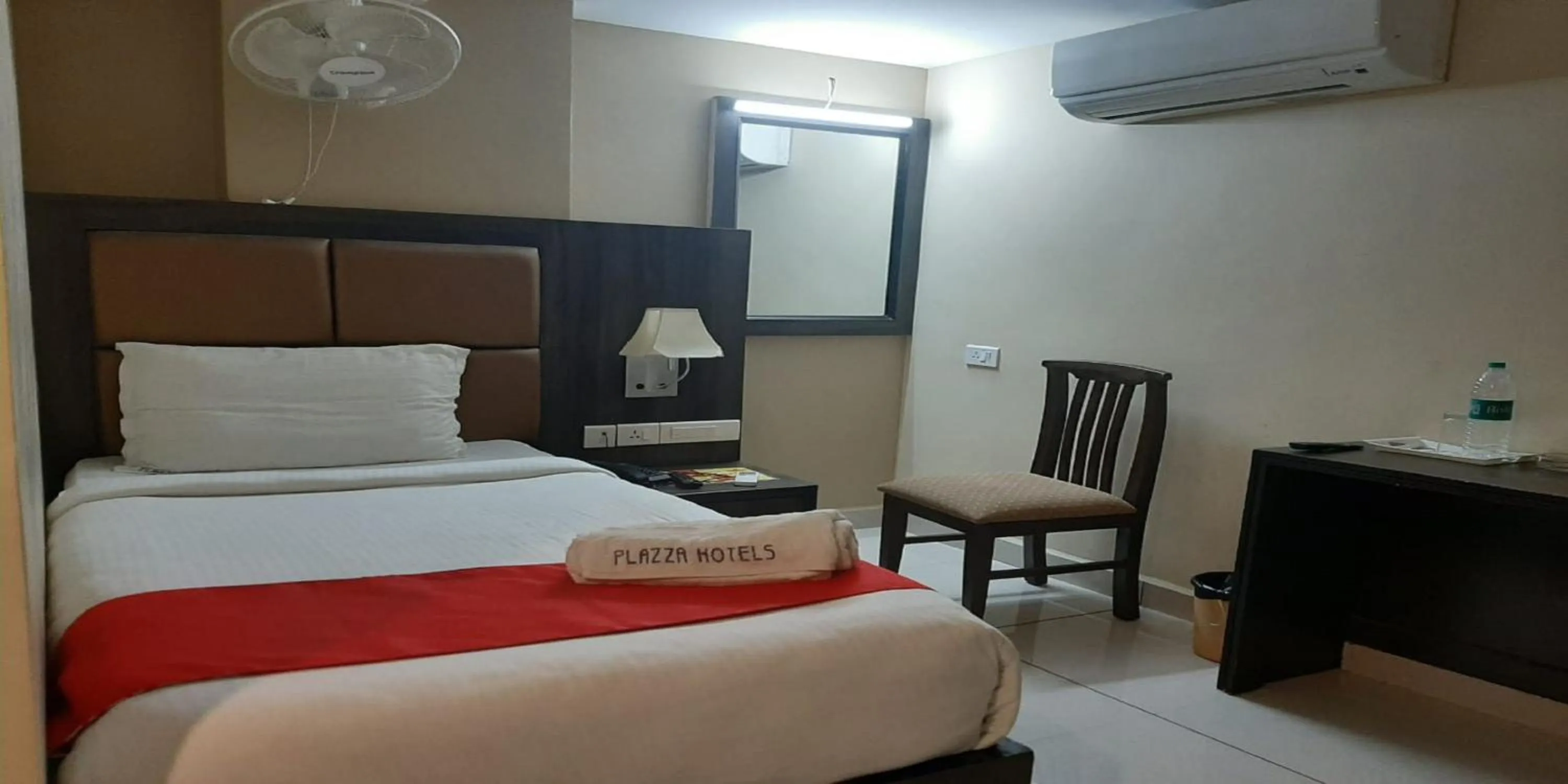 Photo of the whole room, Bed in Plaza Hotel Trichy