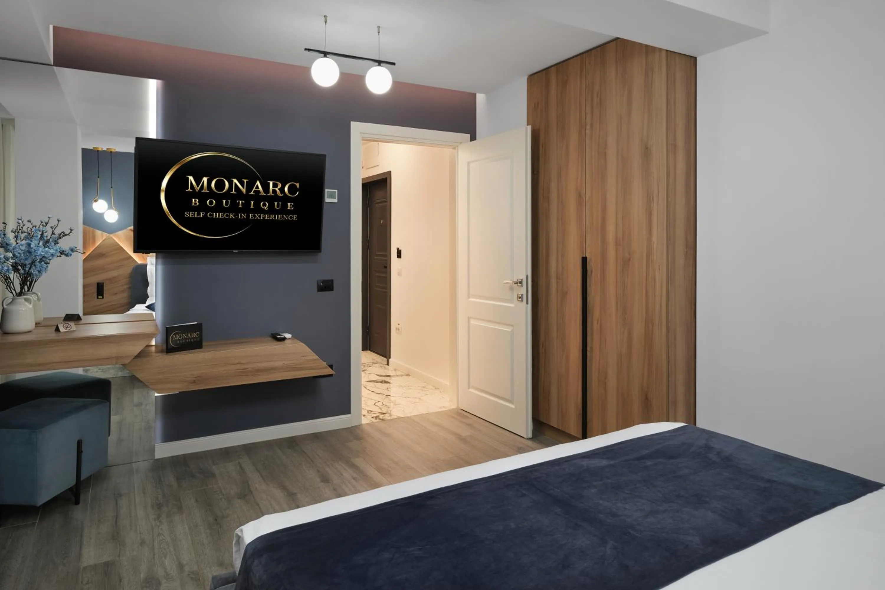 Bed in MONARC Boutique ApartHotel - SELF CHECK-IN