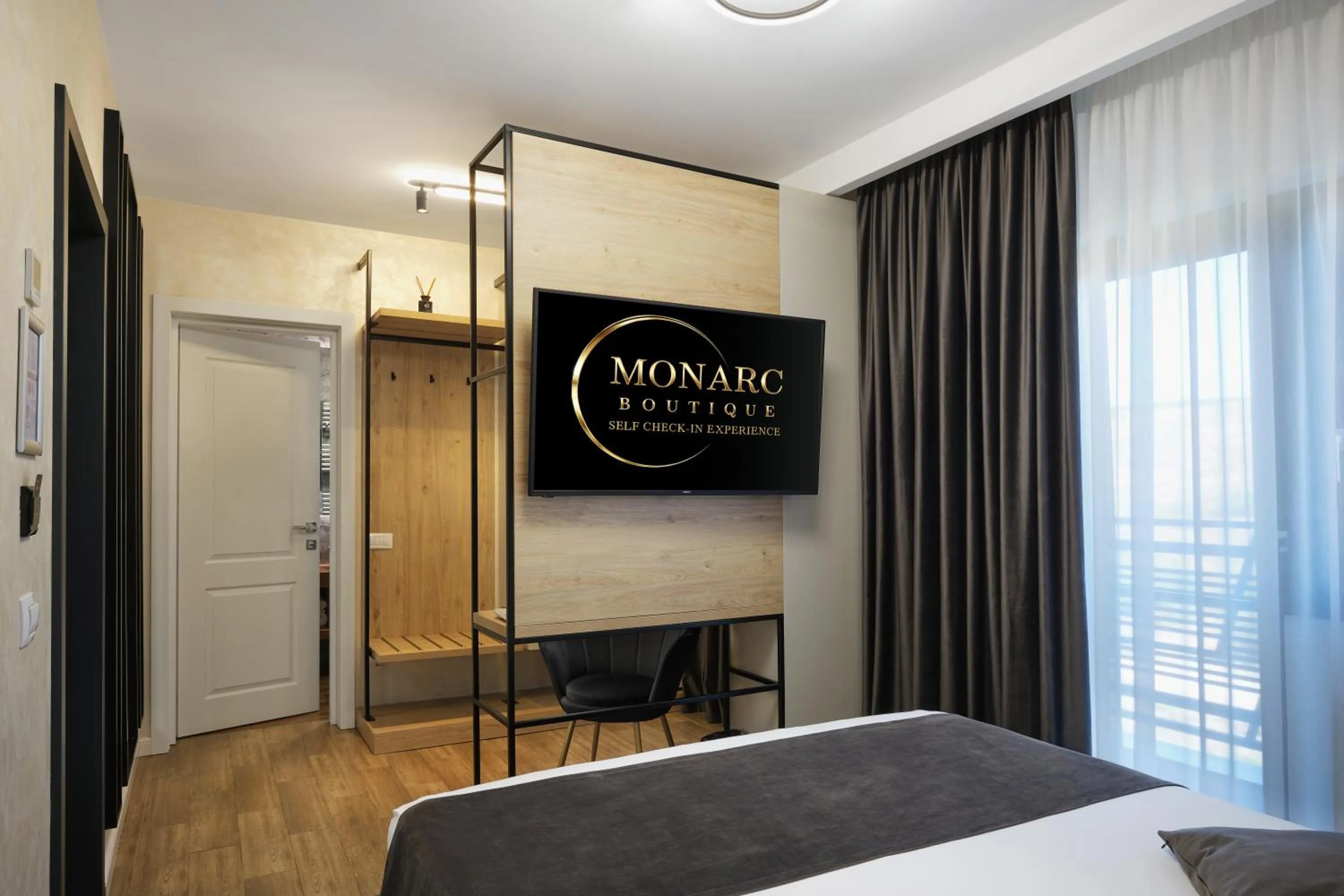 Bed in MONARC Boutique ApartHotel - SELF CHECK-IN