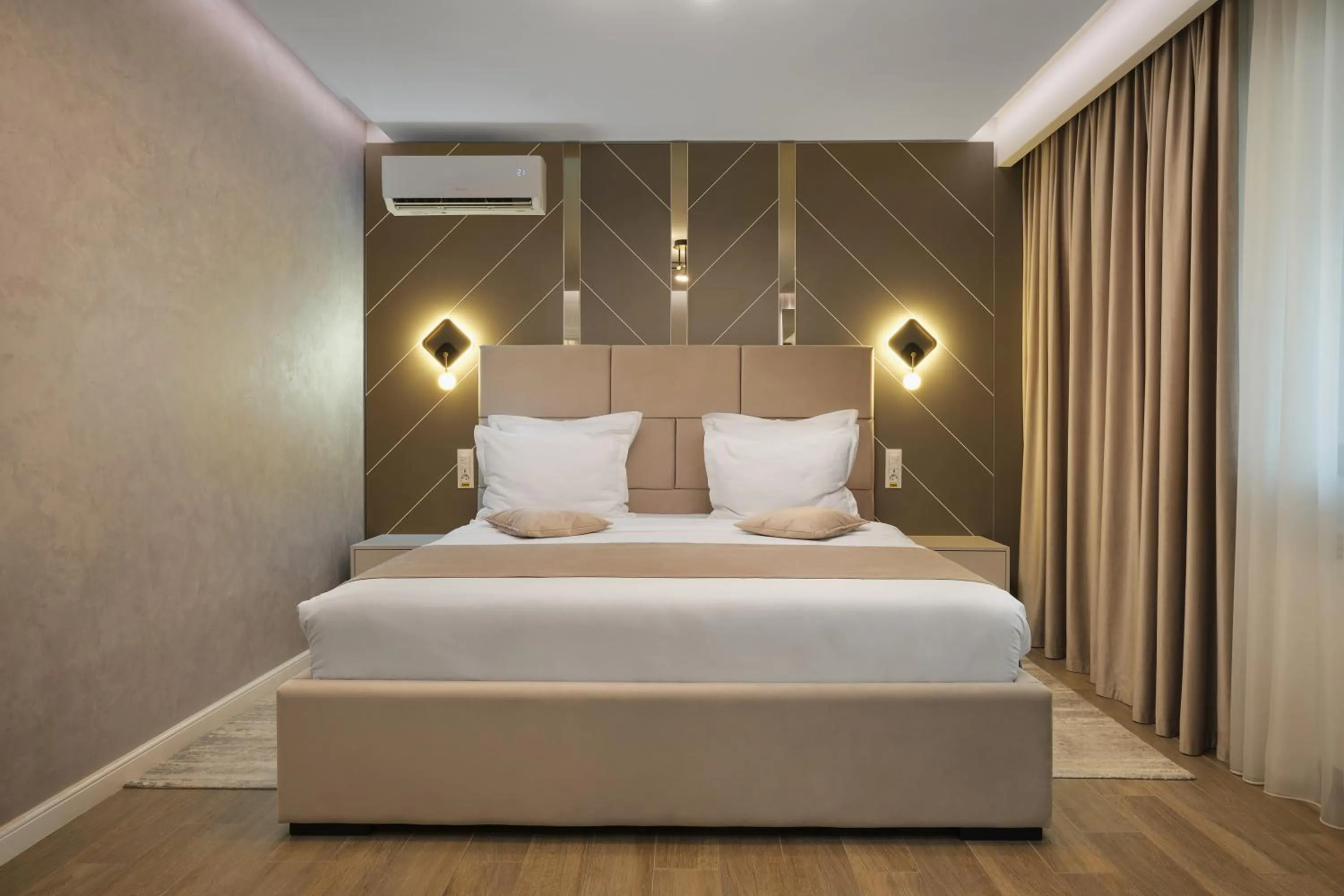 Bed in MONARC Boutique ApartHotel - SELF CHECK-IN