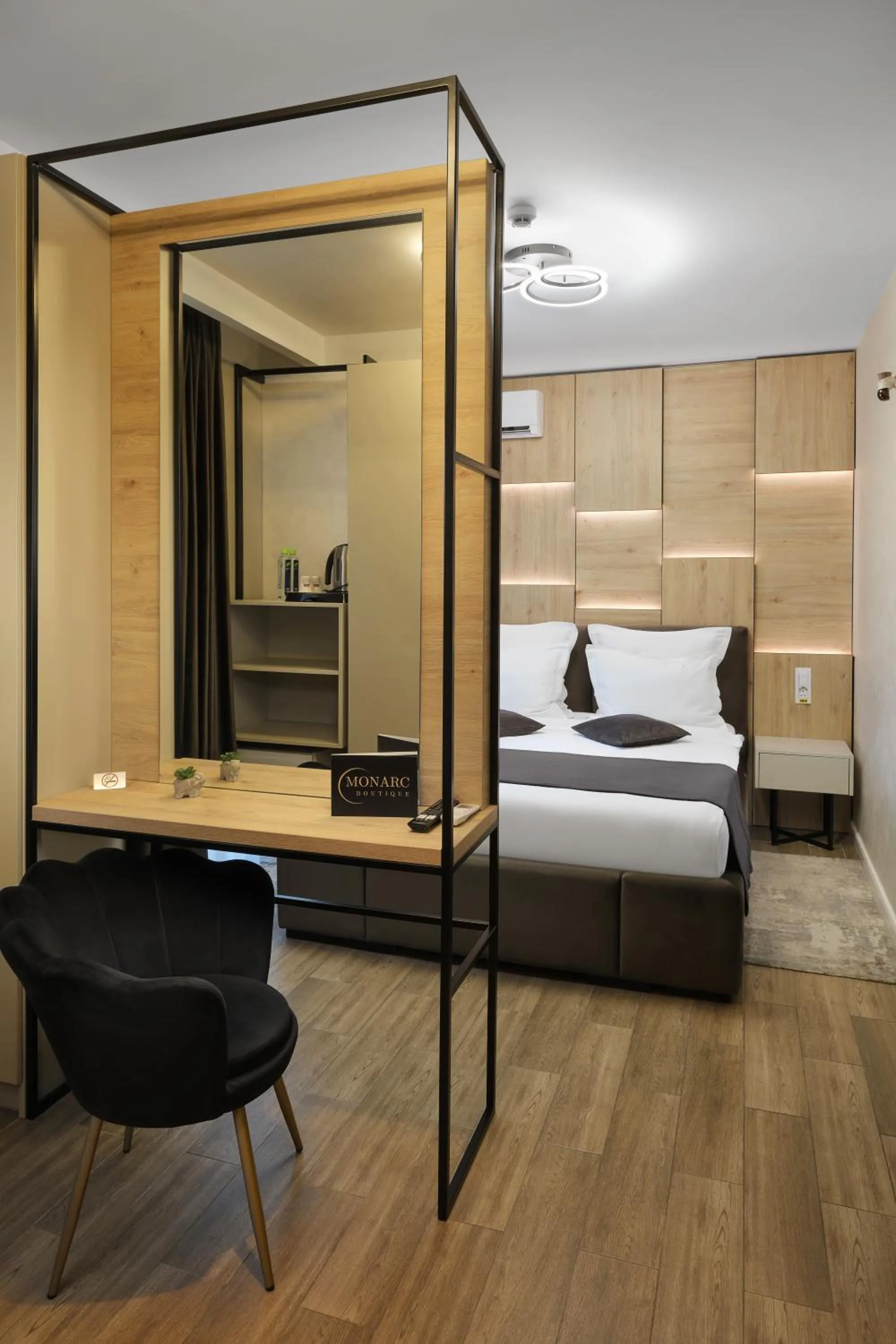 Bed in MONARC Boutique ApartHotel - SELF CHECK-IN