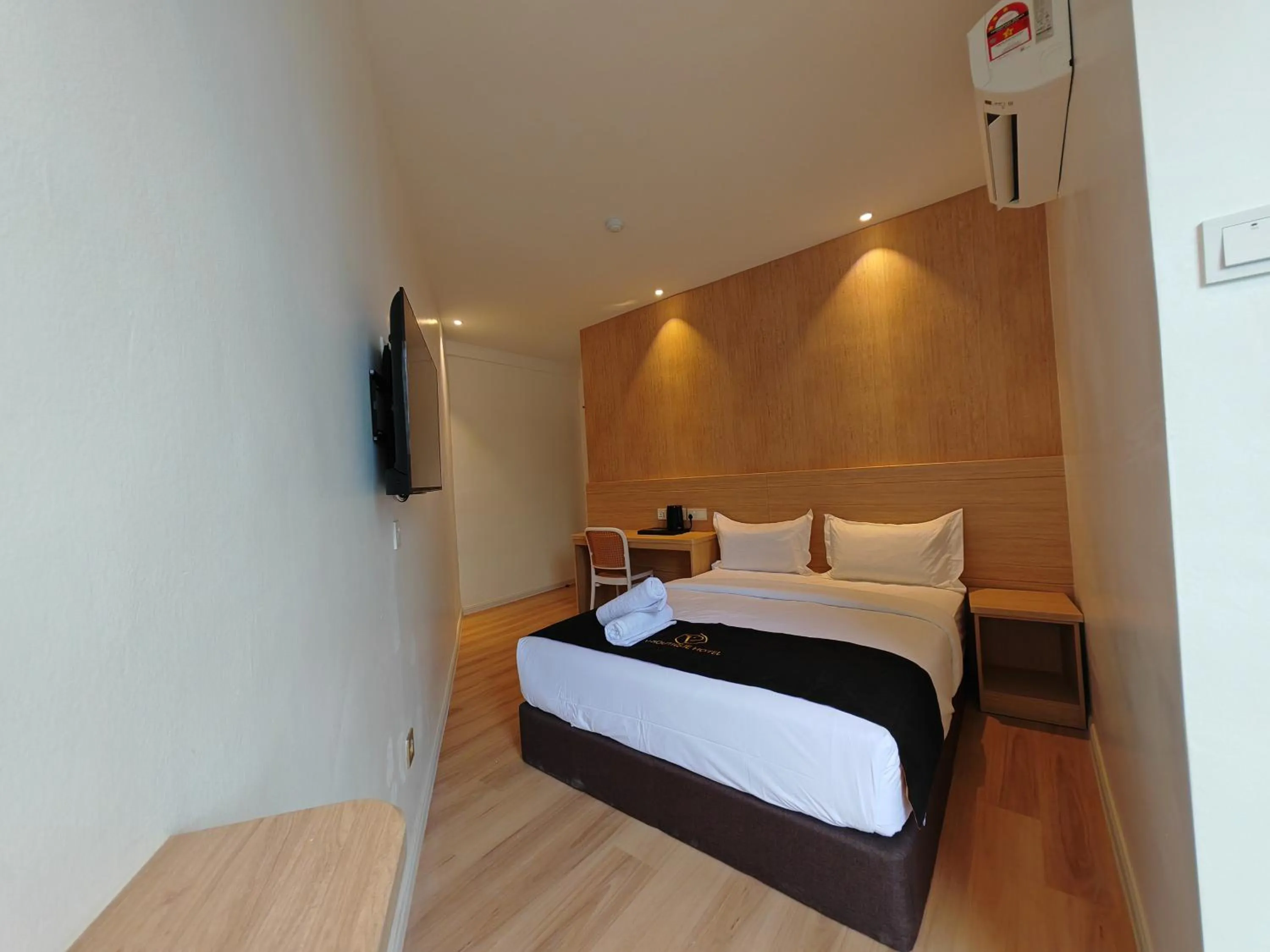 Bedroom, Bed in V Boutique Hotel Seremban