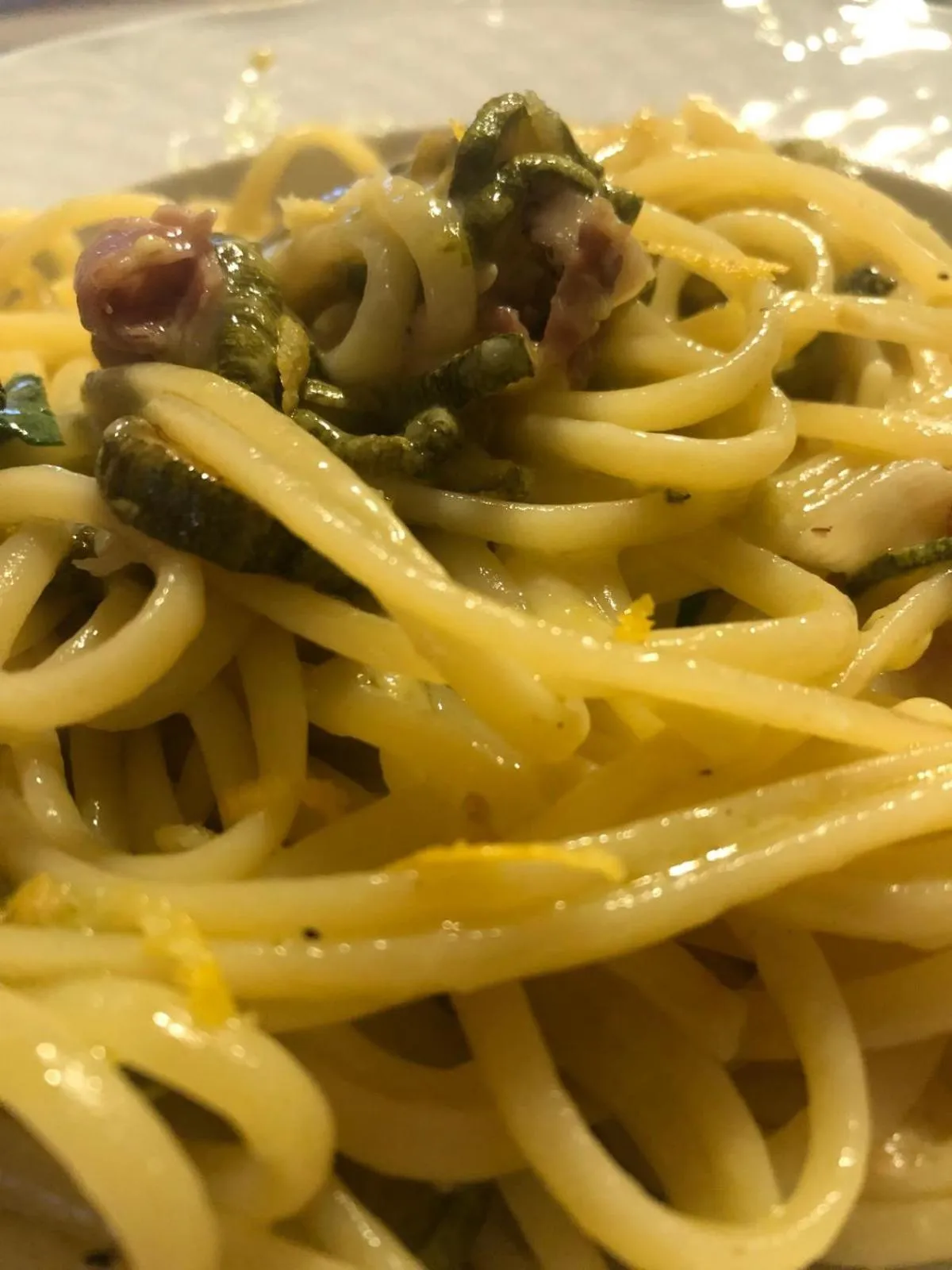 Restaurant/places to eat in Mamaral