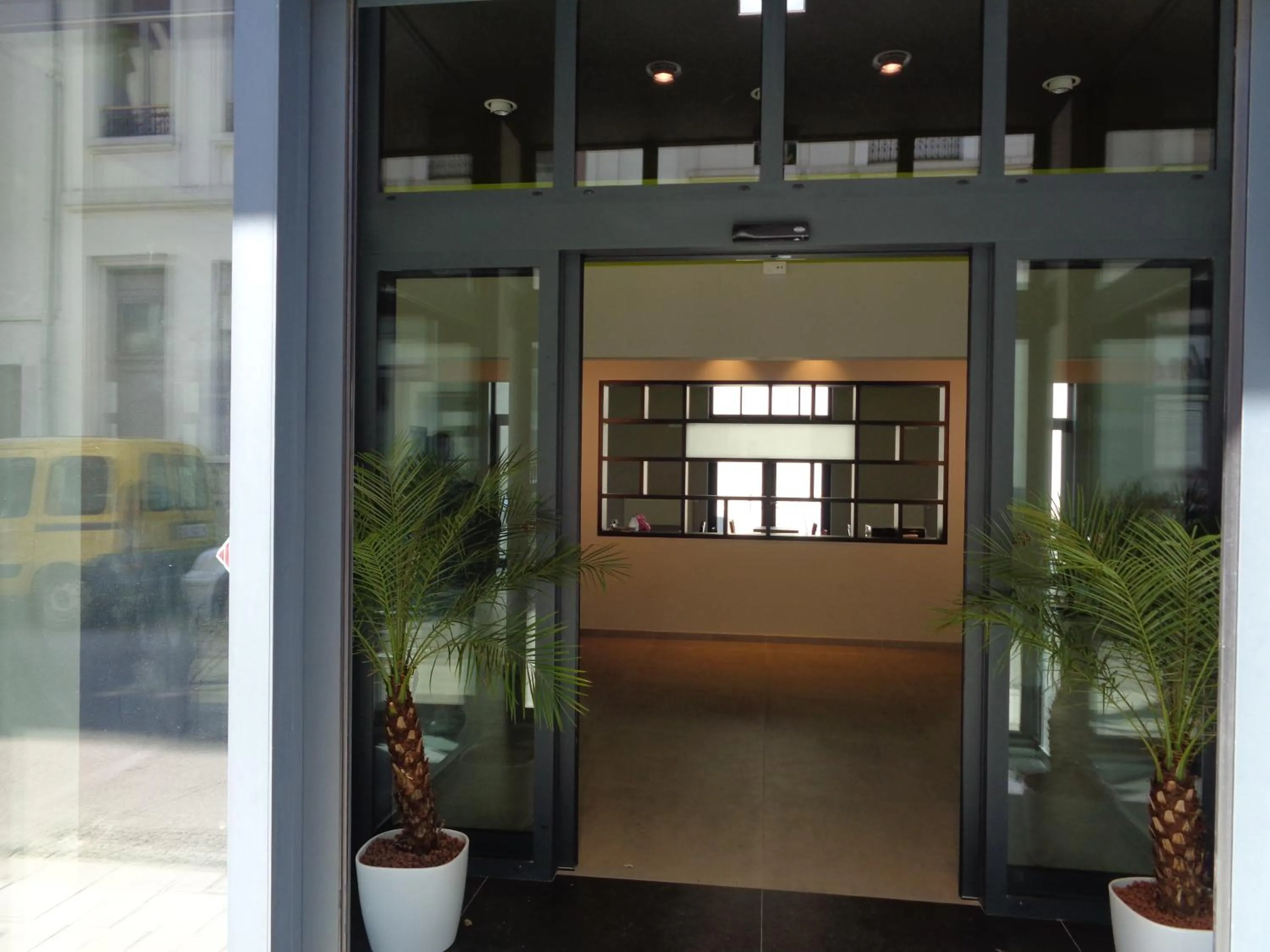 Facade/entrance in Brxxl 5 City Centre Hostel