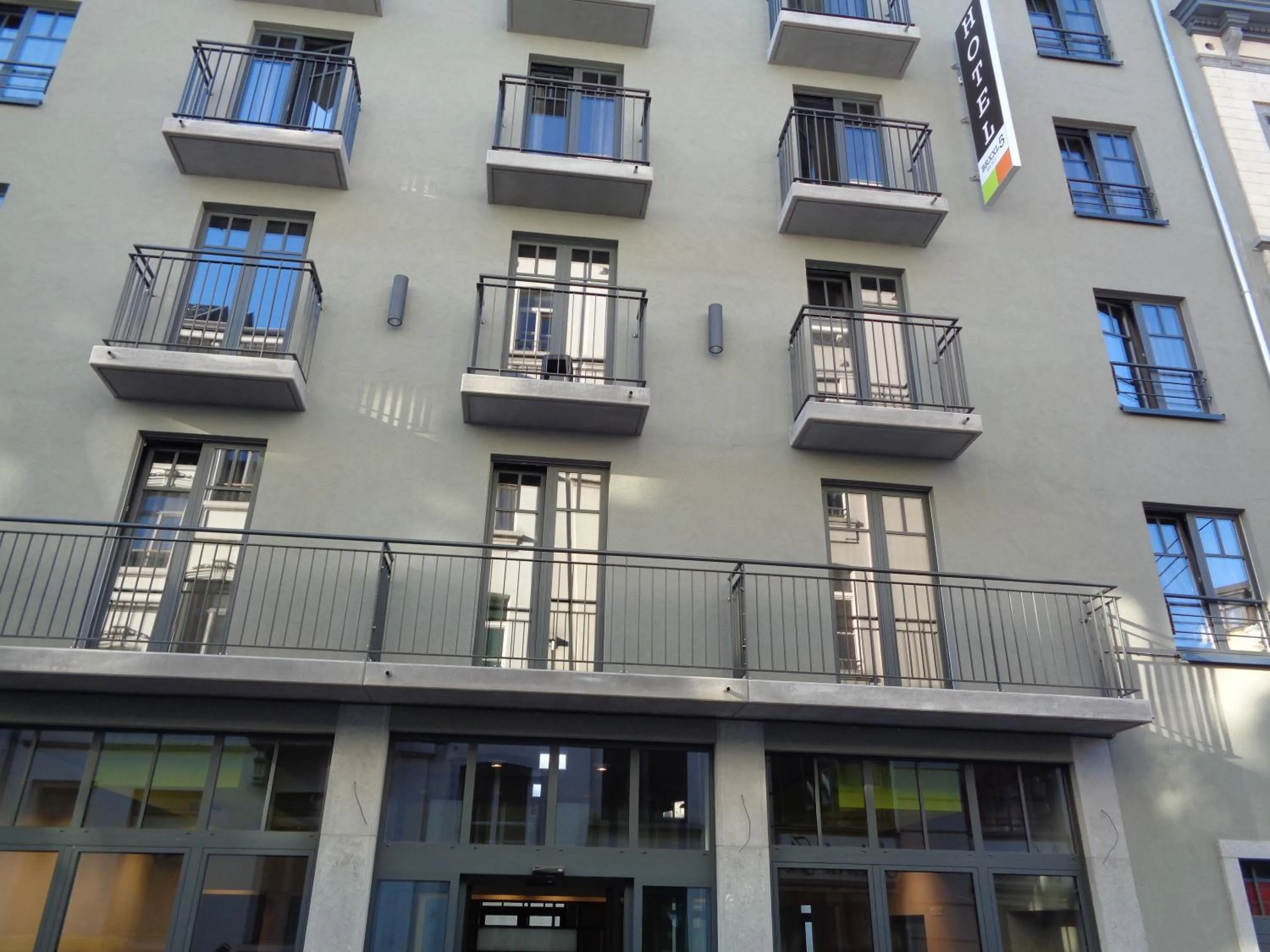 Facade/entrance in Brxxl 5 City Centre Hostel