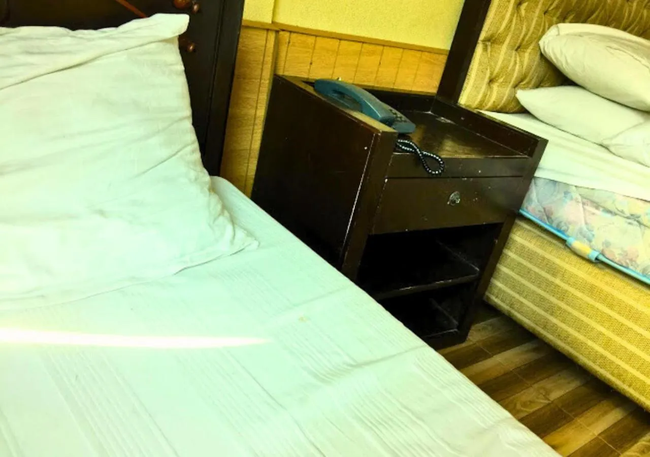 Bed in New Islamabad Hotel