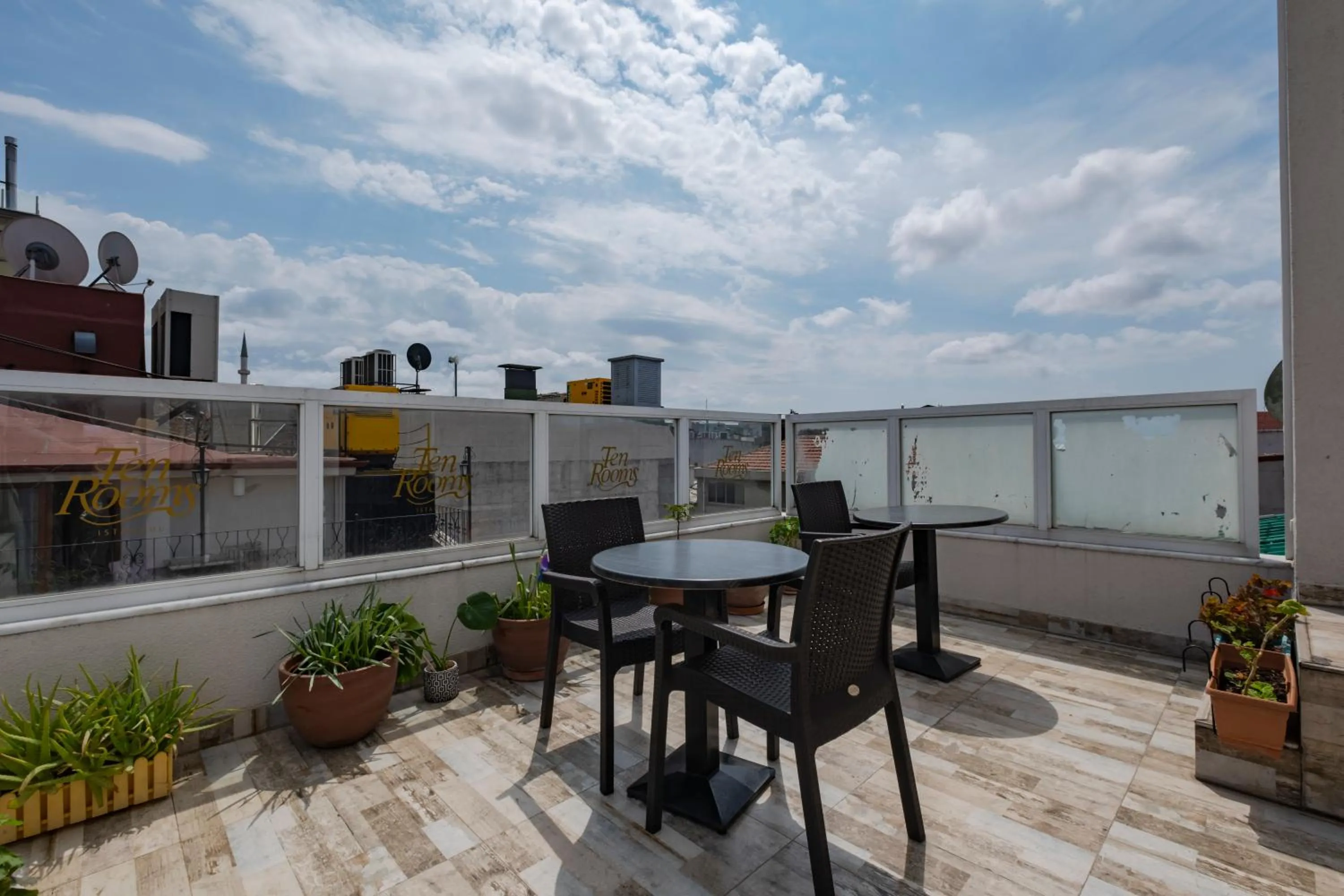 Balcony/Terrace in Ten Rooms Istanbul Hotel